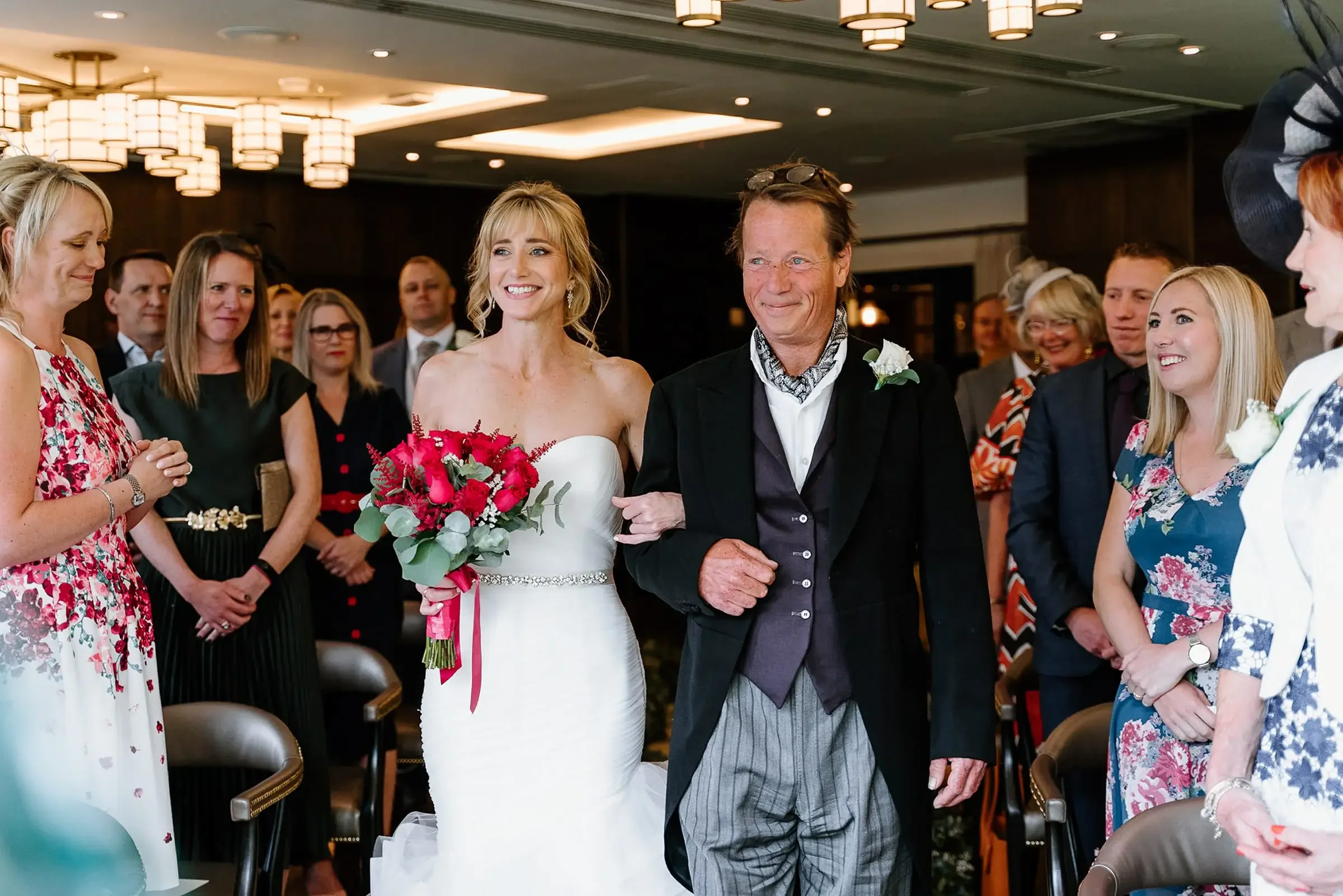 wedding photographer oxfordshire and the cotswolds004.webp
