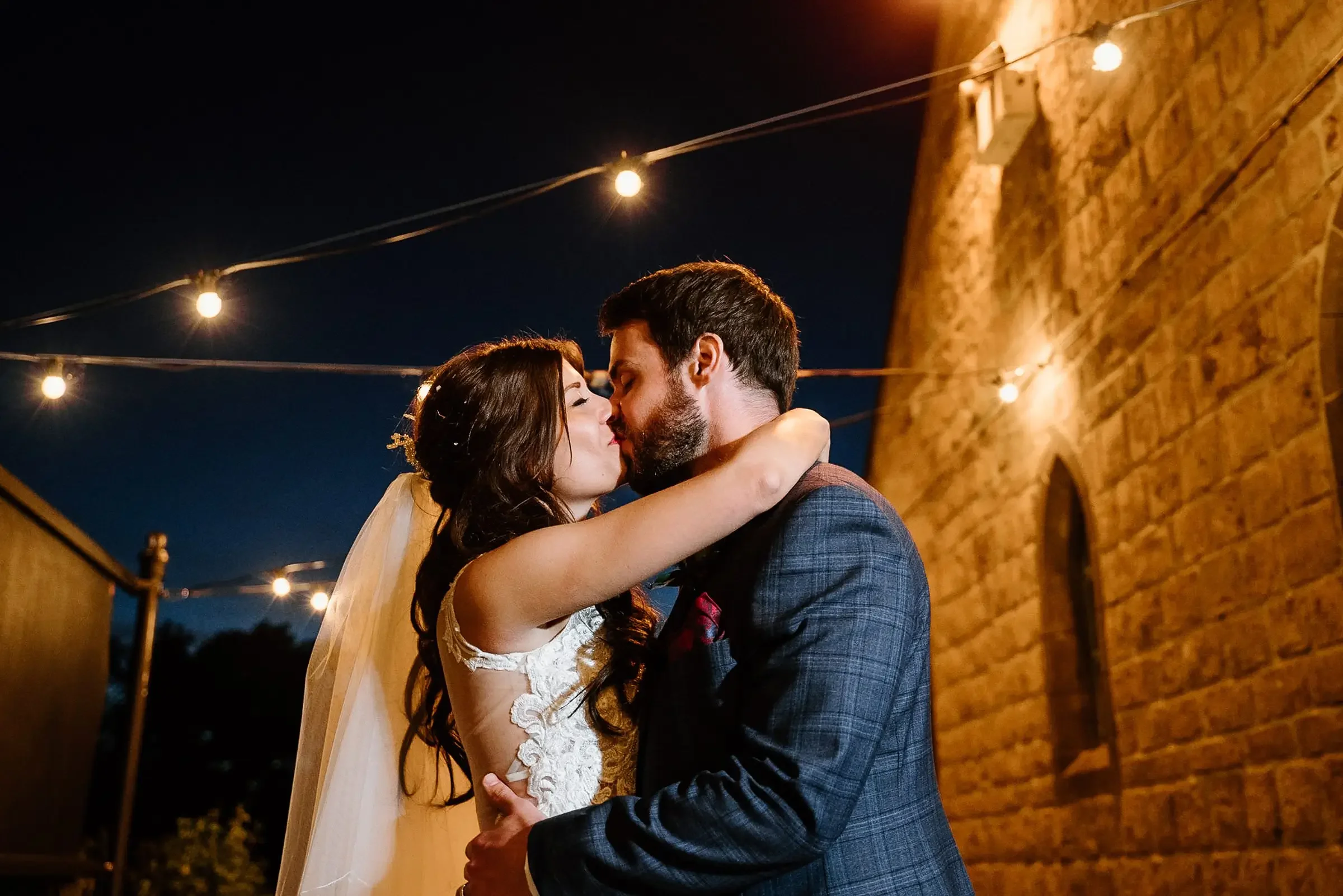 wedding photographer oxfordshire and the cotswolds049.webp