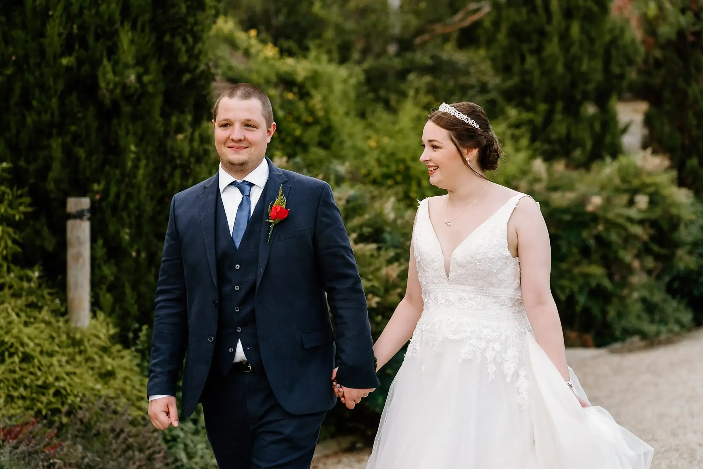 wedding photographer oxfordshire and the cotswolds098.webp