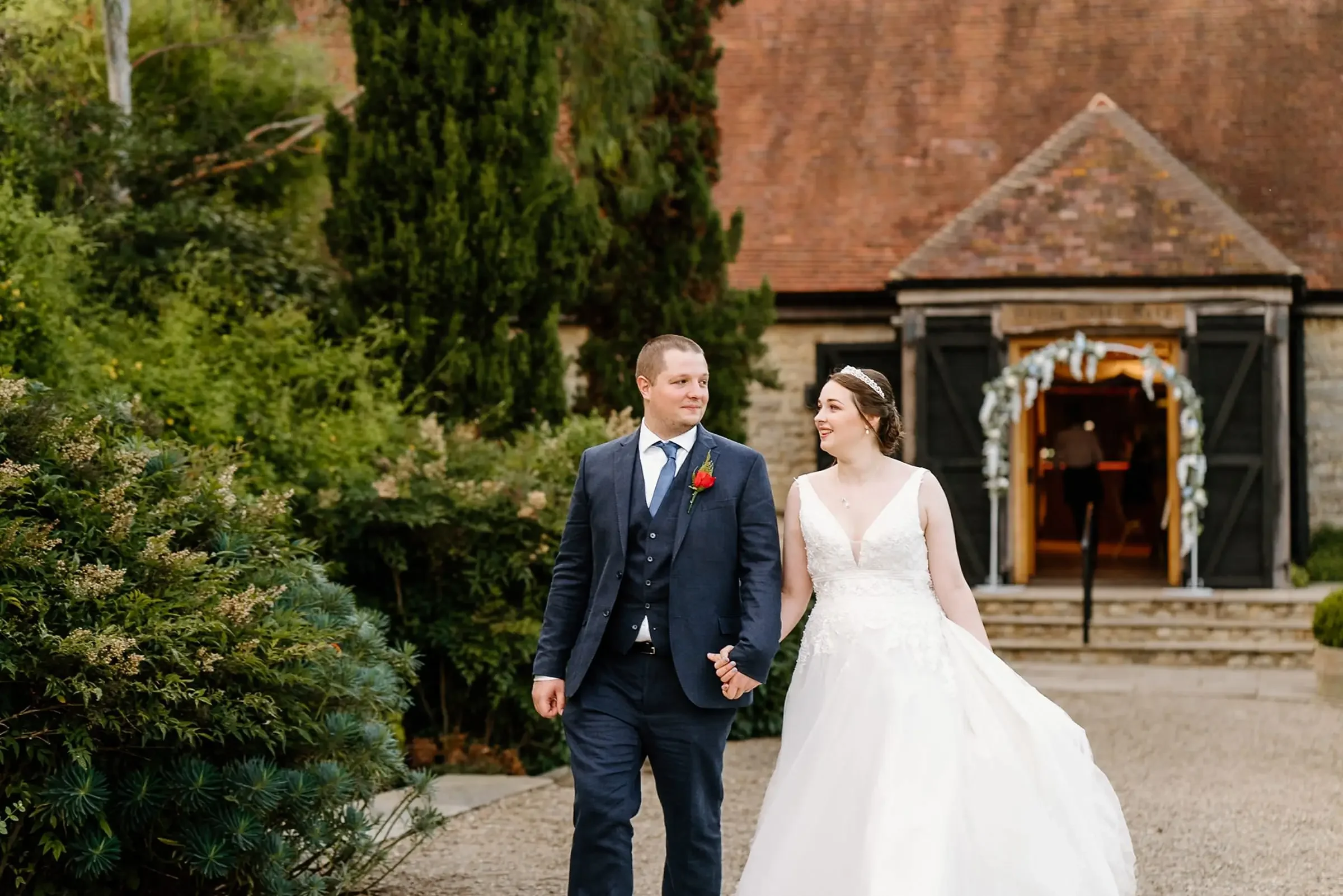 wedding photographer oxfordshire and the cotswolds107.webp