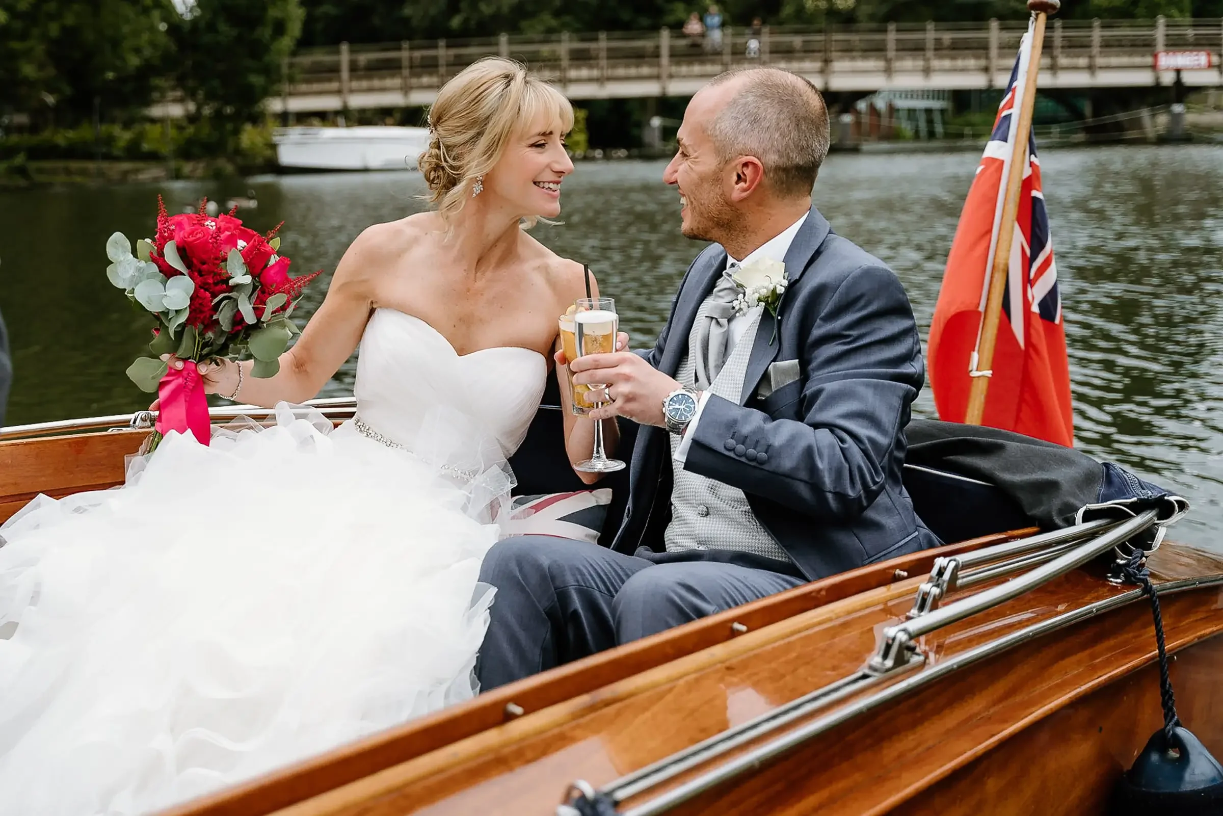 wedding photographer oxfordshire and the cotswolds125.webp