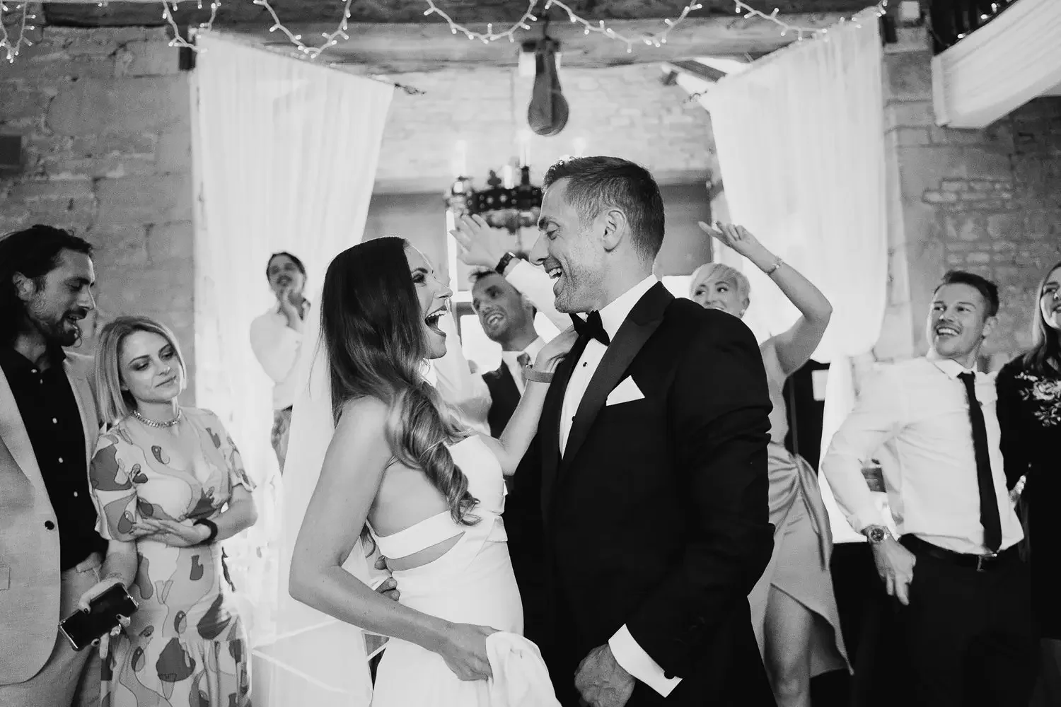 Great Tythe Barn, The Cotswolds, Wedding Photography089.webp