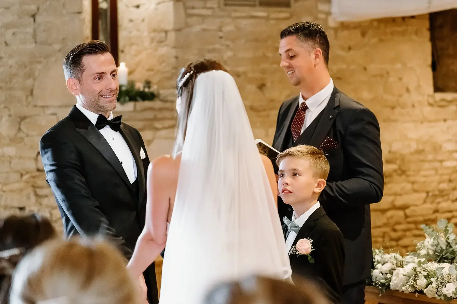 Great Tythe Barn, The Cotswolds, Wedding Photography023.webp