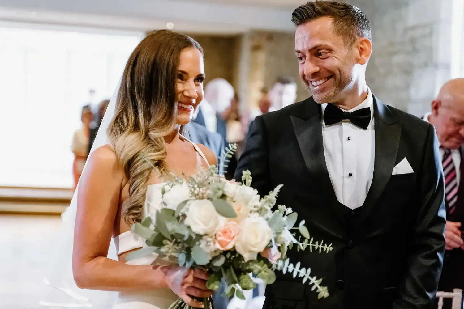 Great Tythe Barn, The Cotswolds, Wedding Photography026.webp