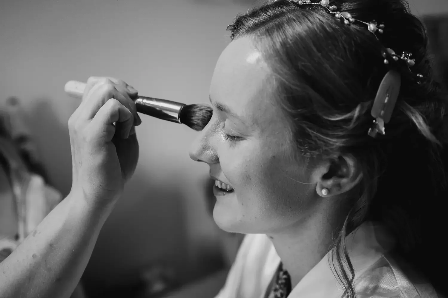 Stratton Court Barn Wedding Photography07.webp