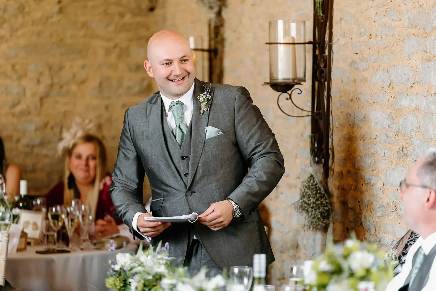 Stratton Court Barn Wedding Photography64.webp