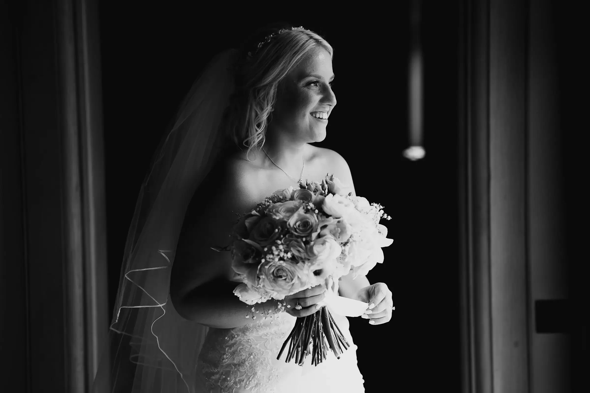 Wedding Photographer Waddesdon Buckinghamshire054.webp