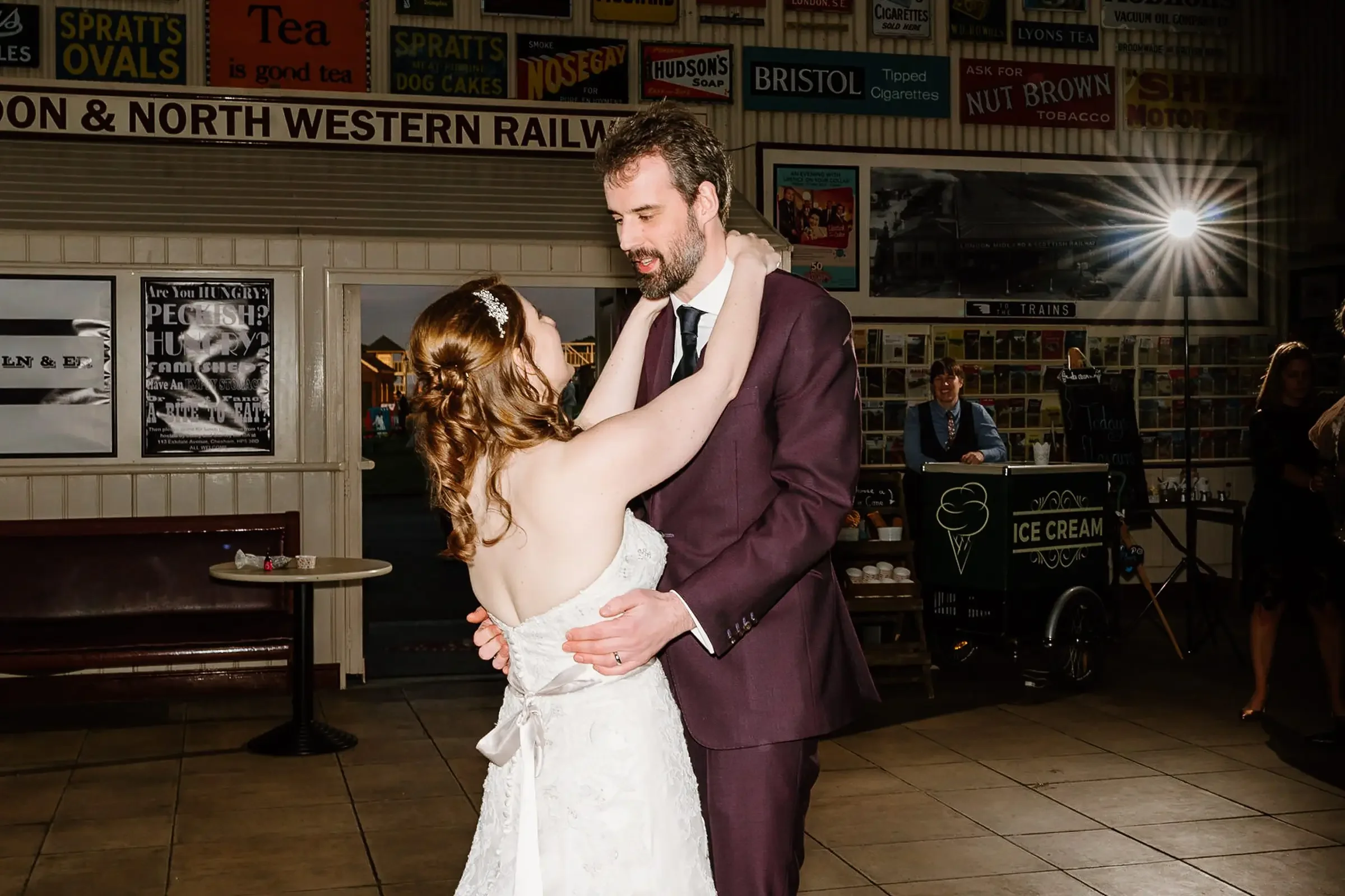 Buckinghamshire Railway Centre Wedding Photography83.webp