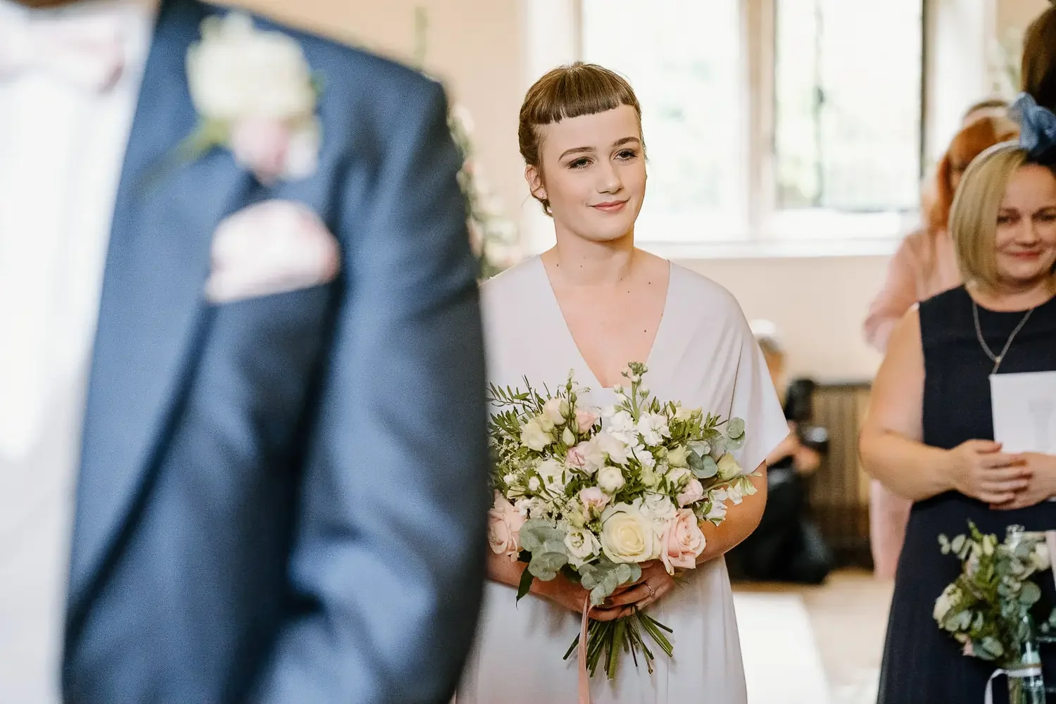 Notley Abbey Wedding photographer-42.webp