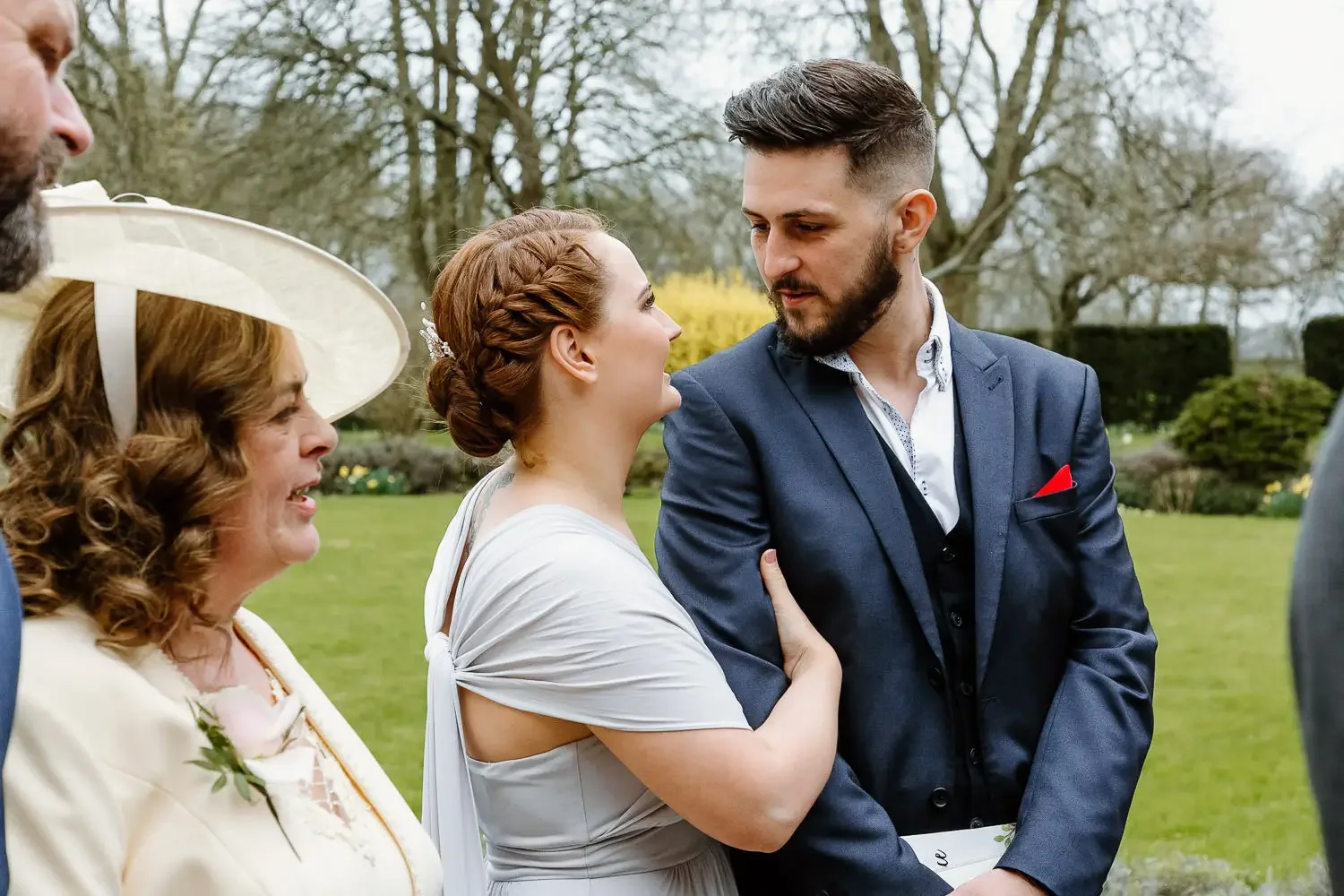 Notley Abbey Wedding photographer-55.webp