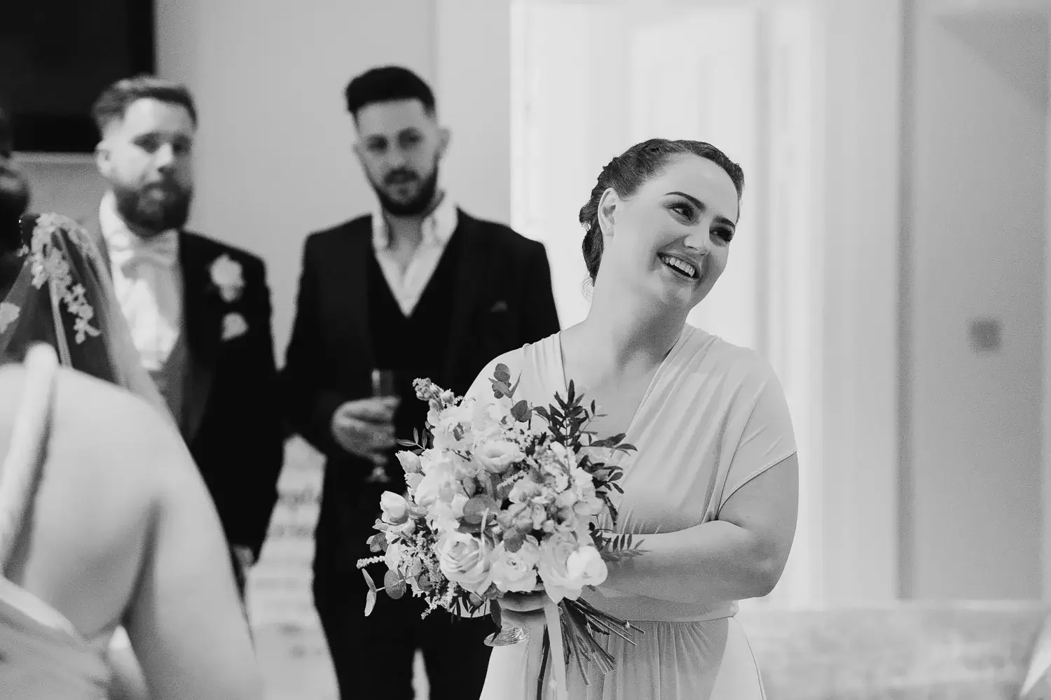 Notley Abbey Wedding photographer-58.webp