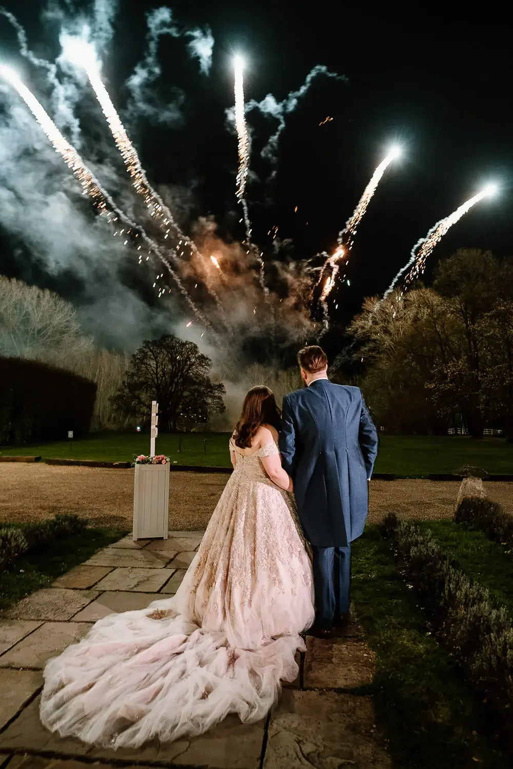 Notley Abbey Wedding photographer-89.webp