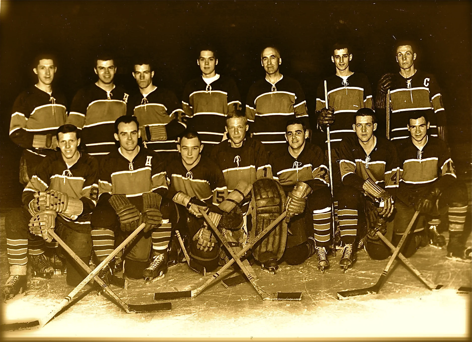 Scott Mutter was an active hockey player in his youth.