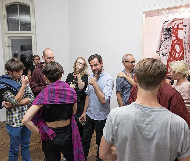 Opening night of Wymiana Exchange at @lokal_30 with artist #tymonnogalski #magdalenaangulska #opening #polishartists #contemporaryart