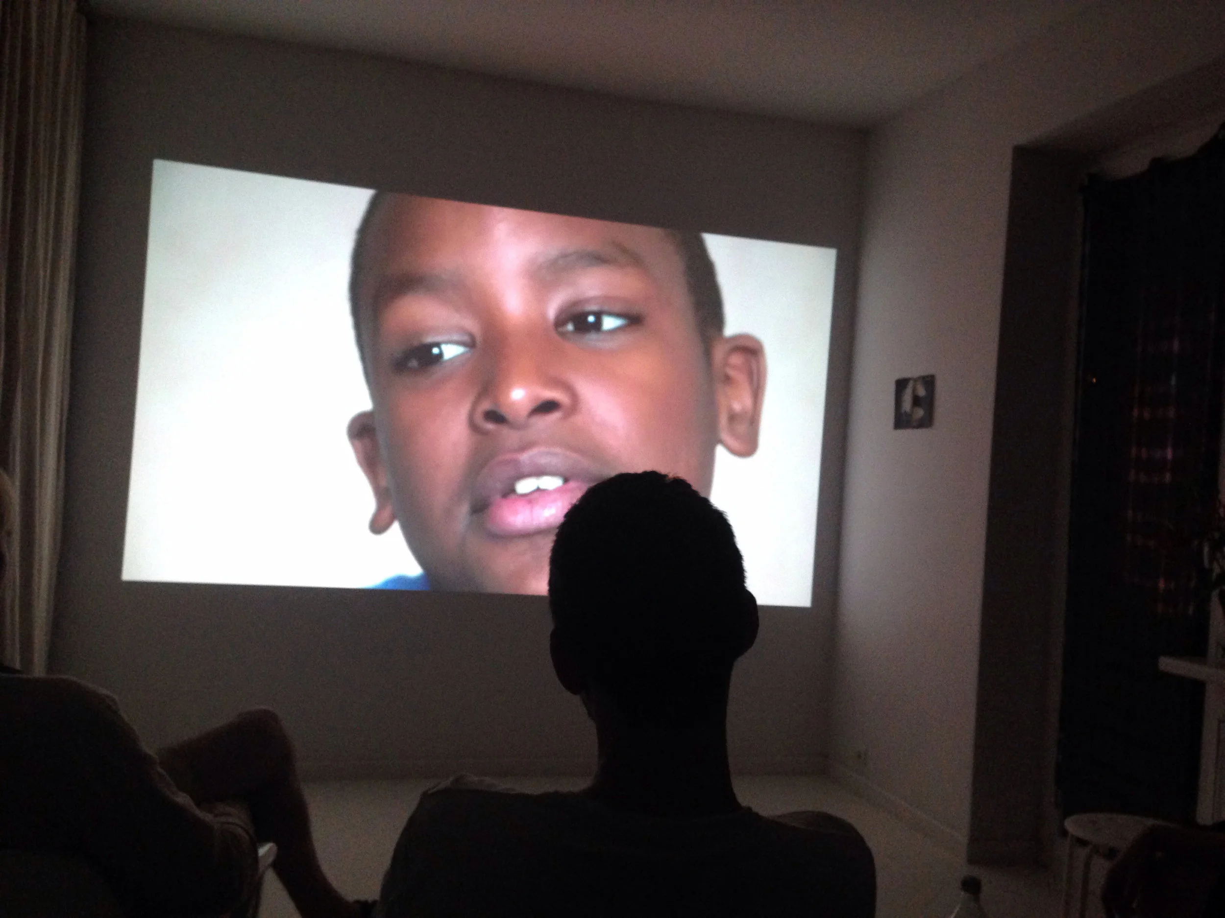 Video still of Mes potes (2013) by Chien-Ying Wu