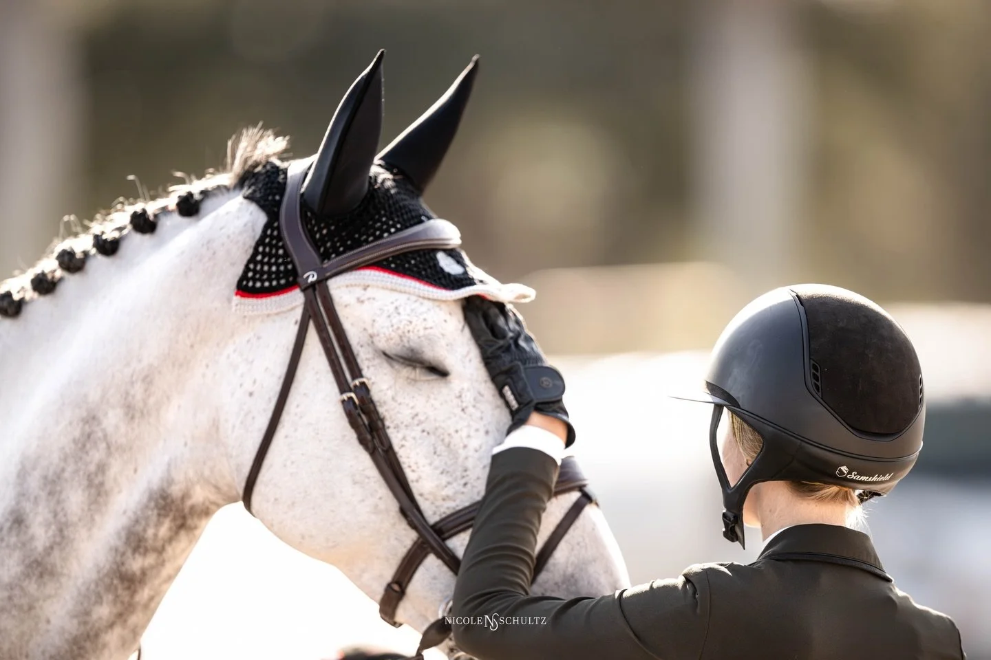 4pm at the ring ✨☀️