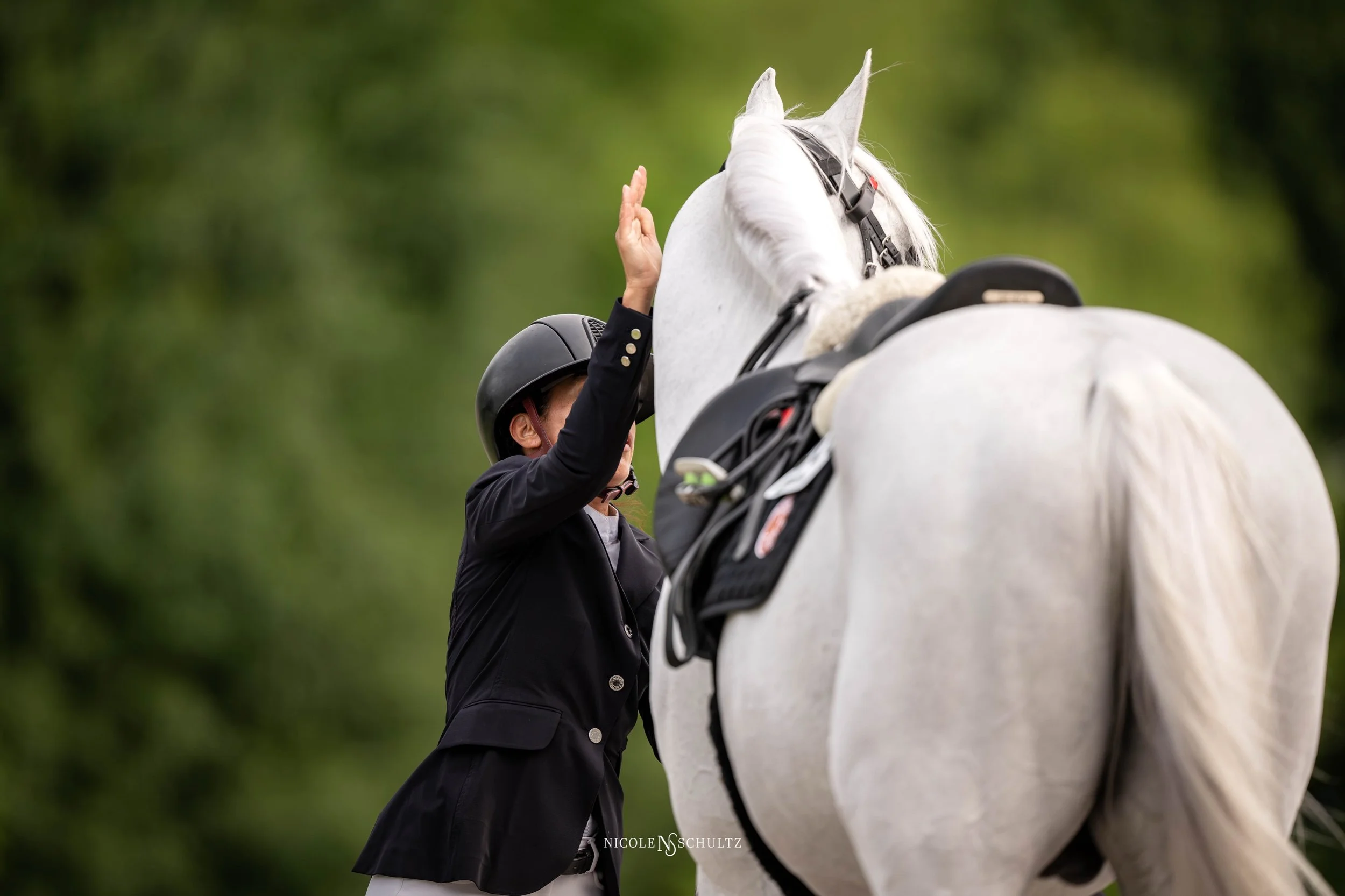 SRJT ✔️ 🔜 GLEF 3-5 | NAYC
I have a few rider spots left for GLEF &amp; NAYC! Link in bio to sign up. 🥰