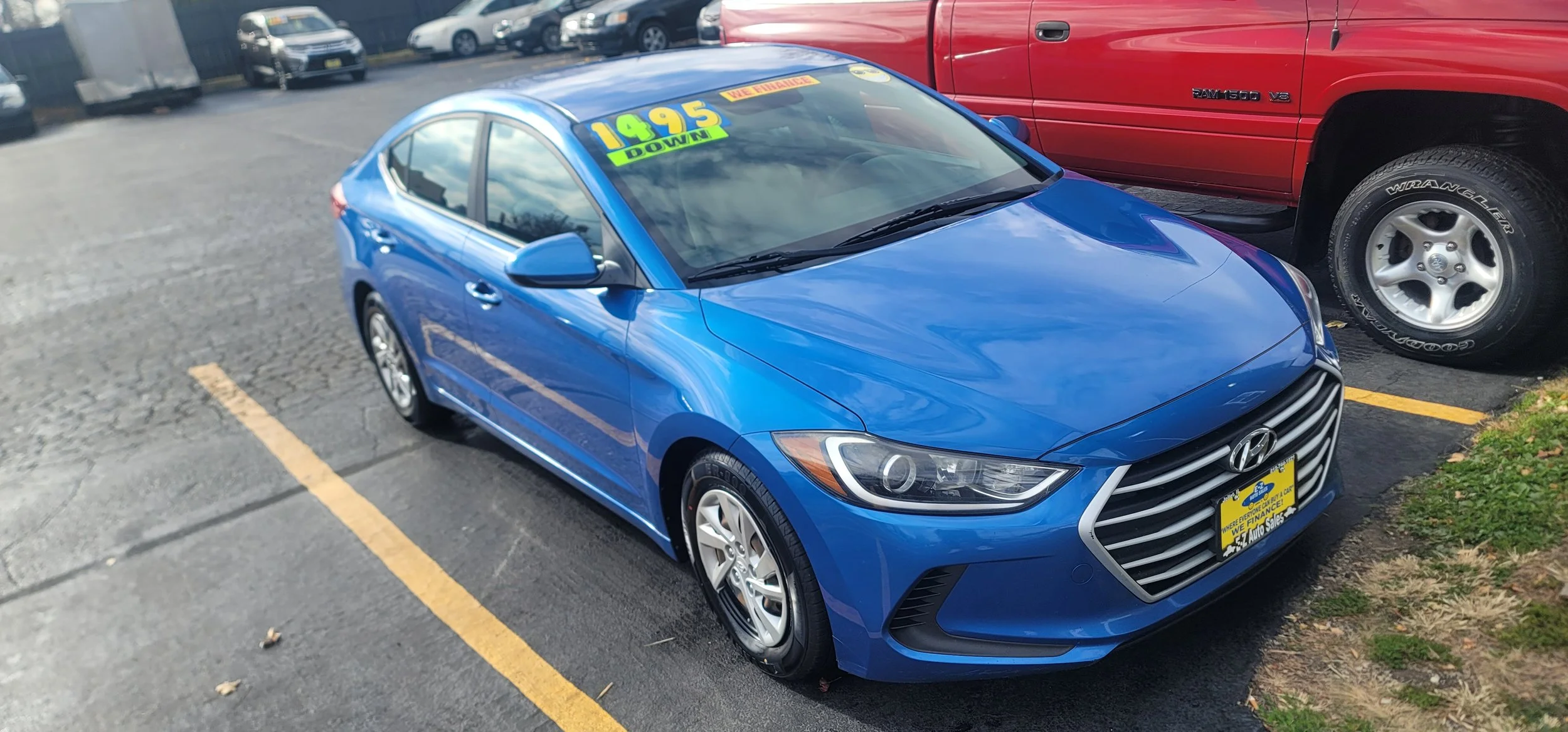  #17112  2018 HYUNDAI ELANTRA SALES PRICE $9995/$1495 DOWN/$100 A WEEK (12.9% APR) 