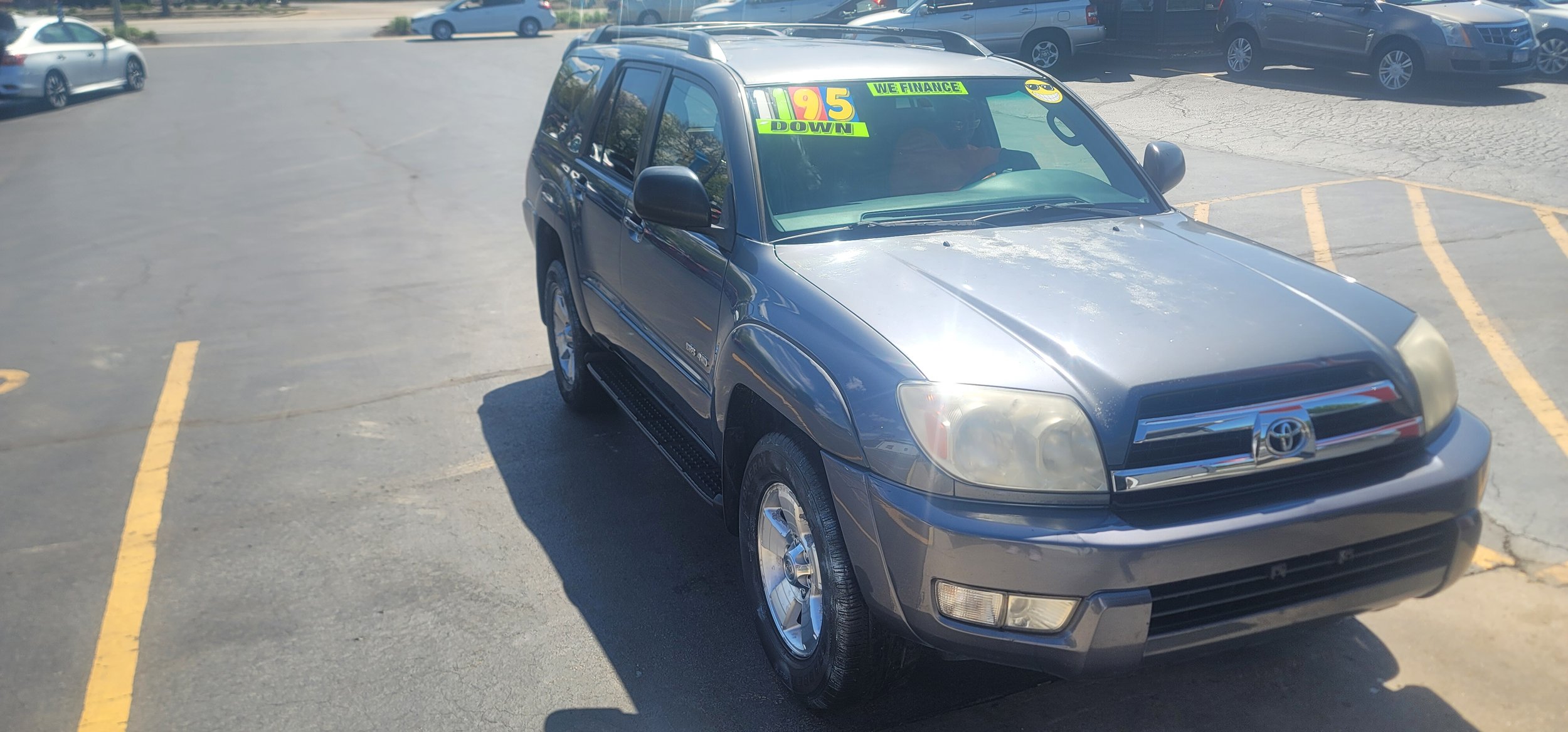  #17061 2005 TOYOTA 4 RUNNER SALES PRICE#8995/$1195 DOWN/$100 A WEEK (12.9%APR) 