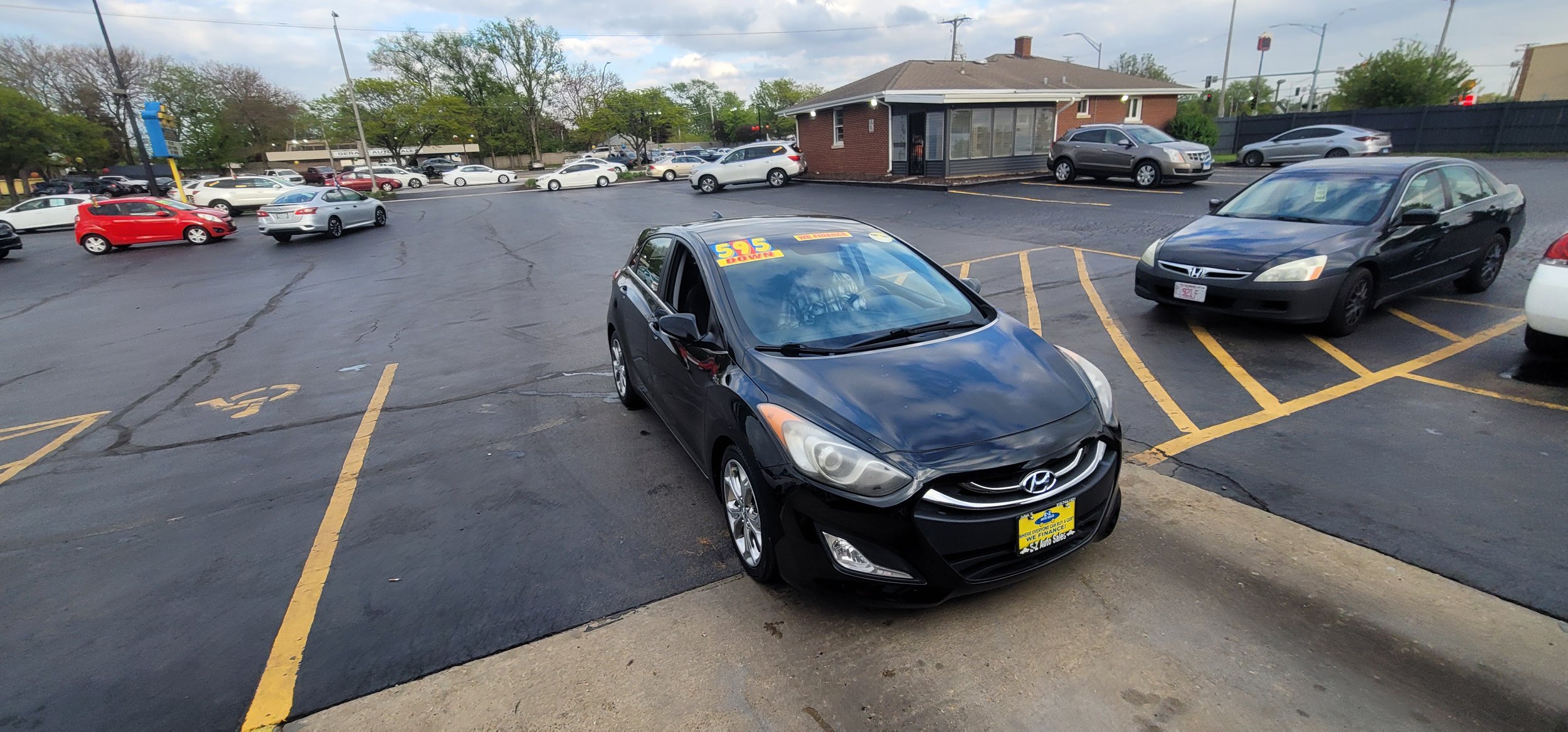  #17312 2013 HYUNDAI ELANTRA SALES PRICE $7995/$595 DOWN/$100 A WEEK (12.9%APR) 