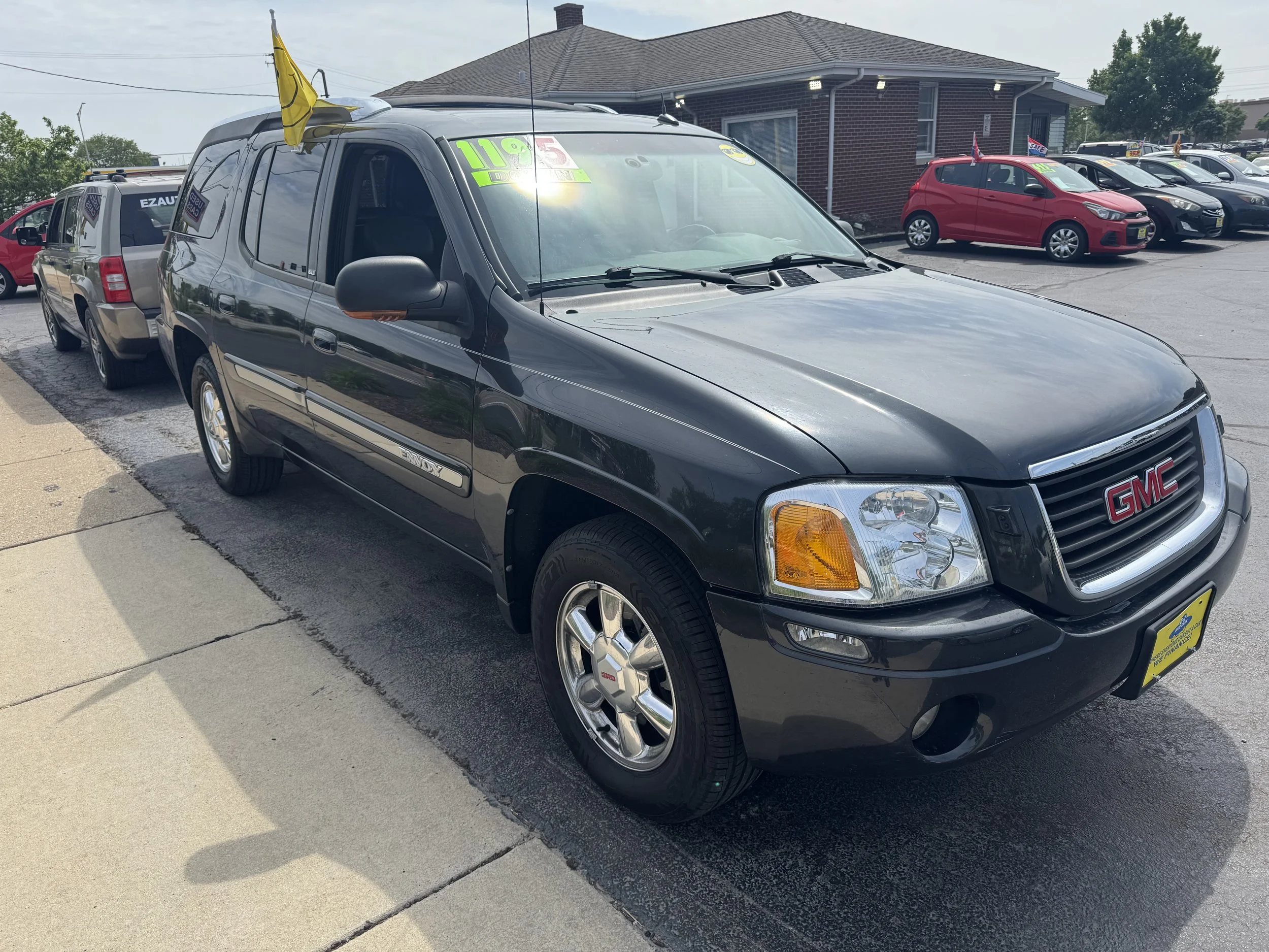  #17356 2004 GMC ENVOY SALES $10995/$1195 DOWN/#100 A WEEK (12.9%APR) 