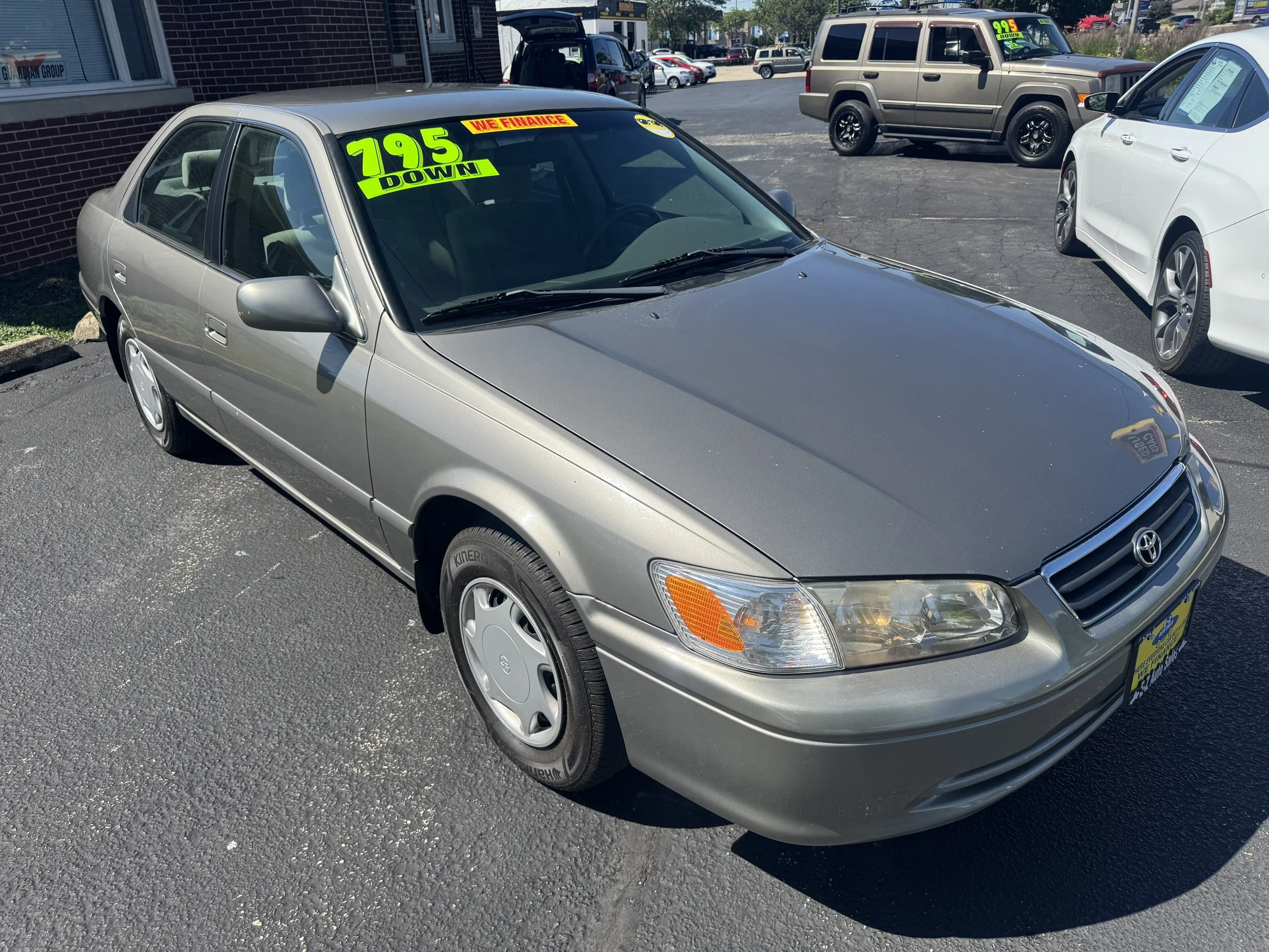  #17338 2000 TOYOTA CAMRY SALES PRICE $8395/$795 DOWN/$90 A WEEK (12.9%APR) 