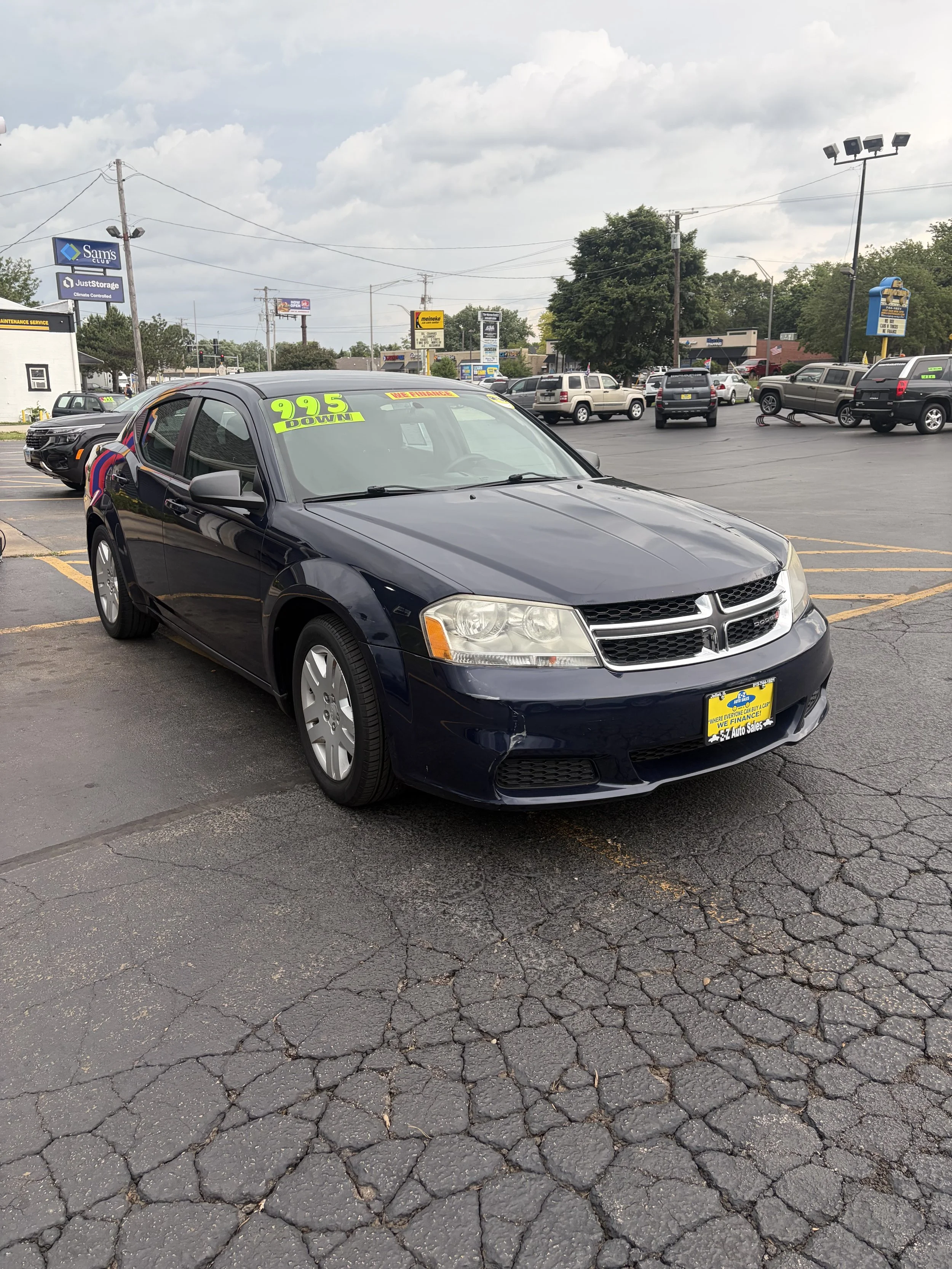  #17392 2014 DODGE AVENGER SALES PRICE $8995/$995 DOWN/$100 A WEEK (12.9% APR) 