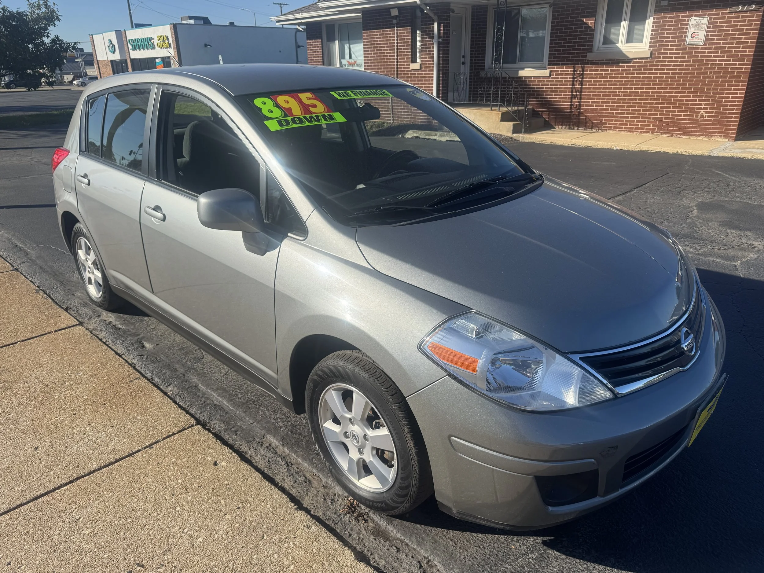  #17615 2012 NISSAN VERSA SALES PRICE $9495/$895 DOWN/$100 A WEEK (12.9%APR) 