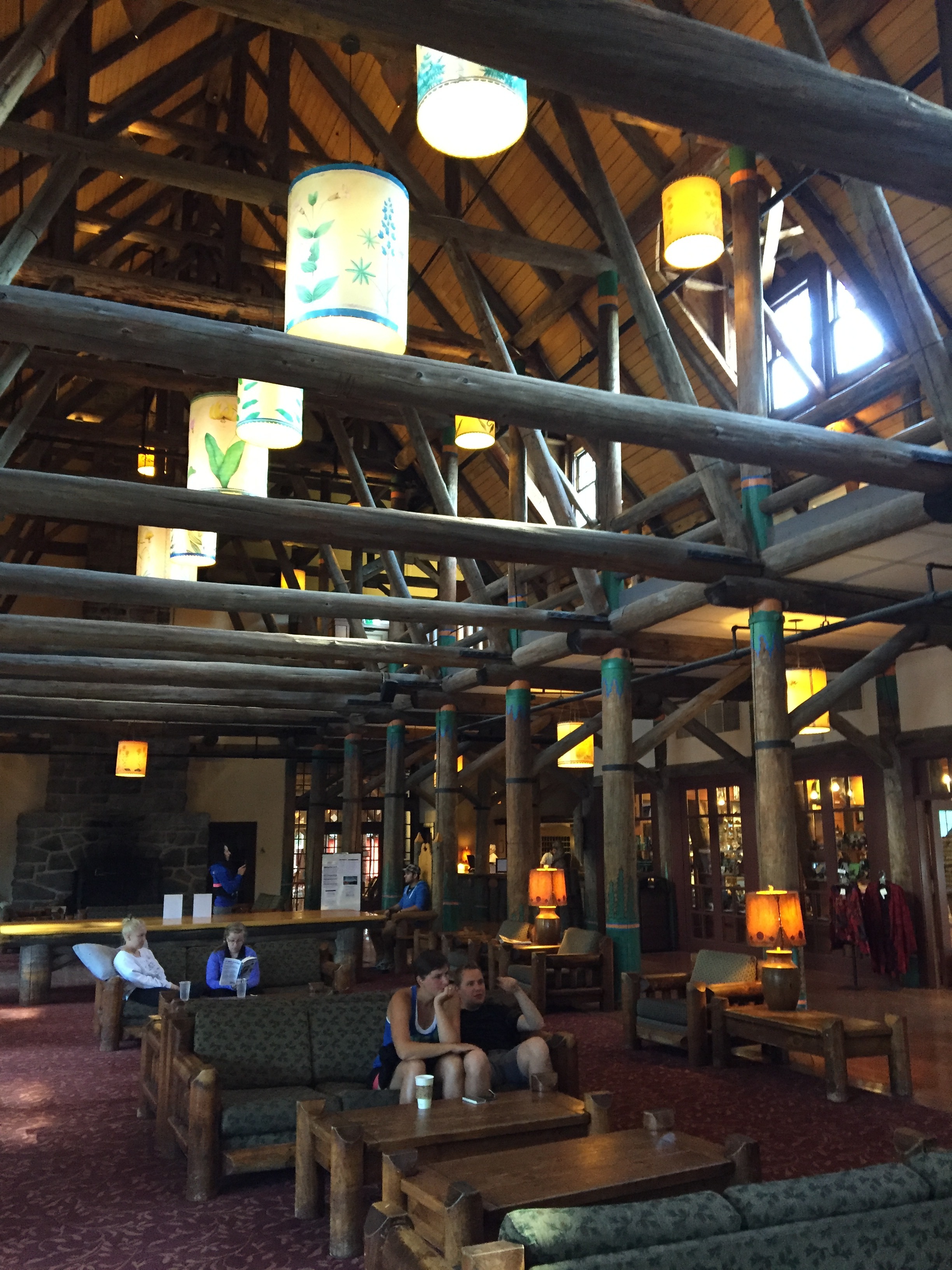 Lobby interior of Paradise Inn