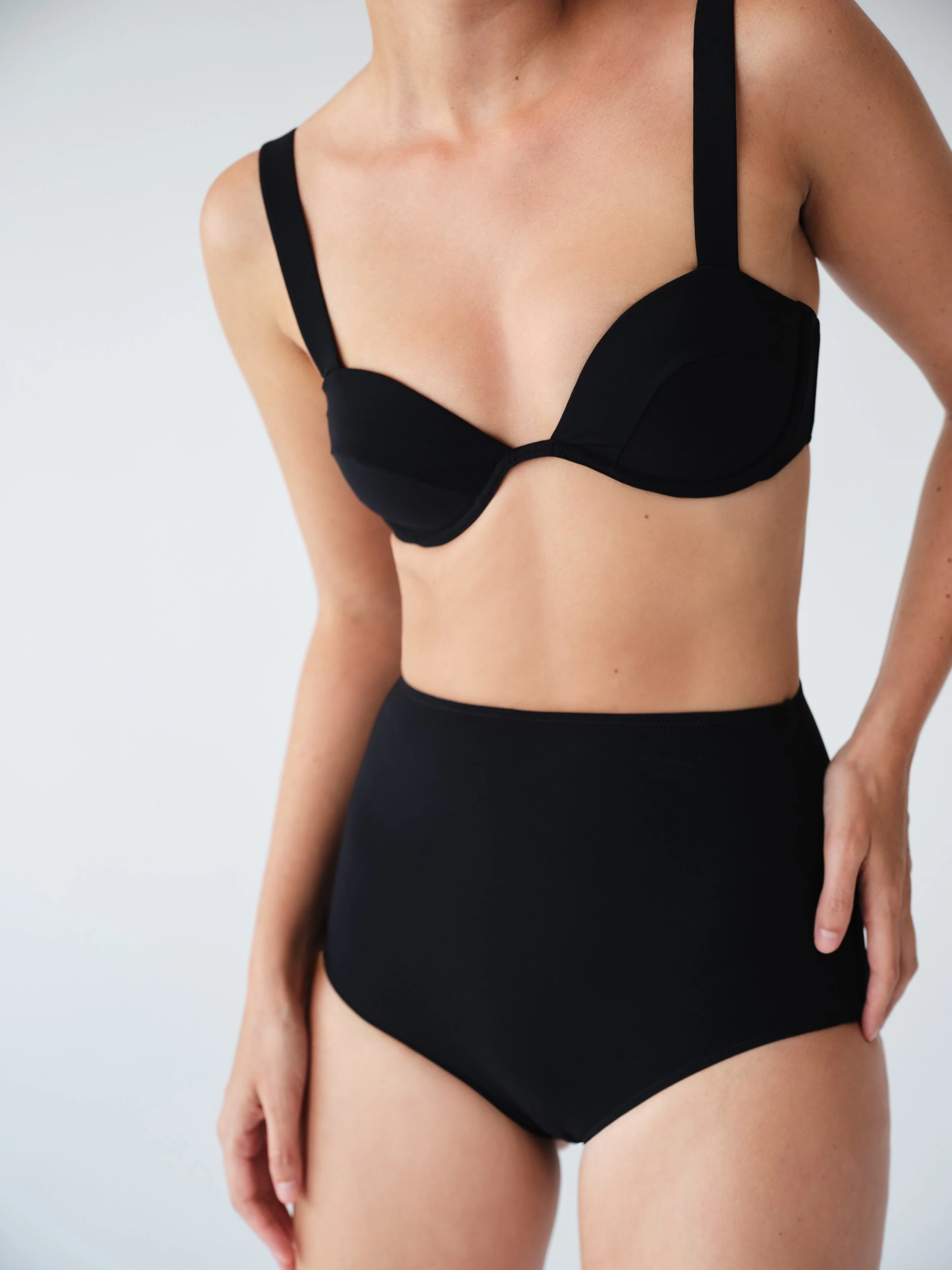 PALE SWIMWEAR 261860.jpg