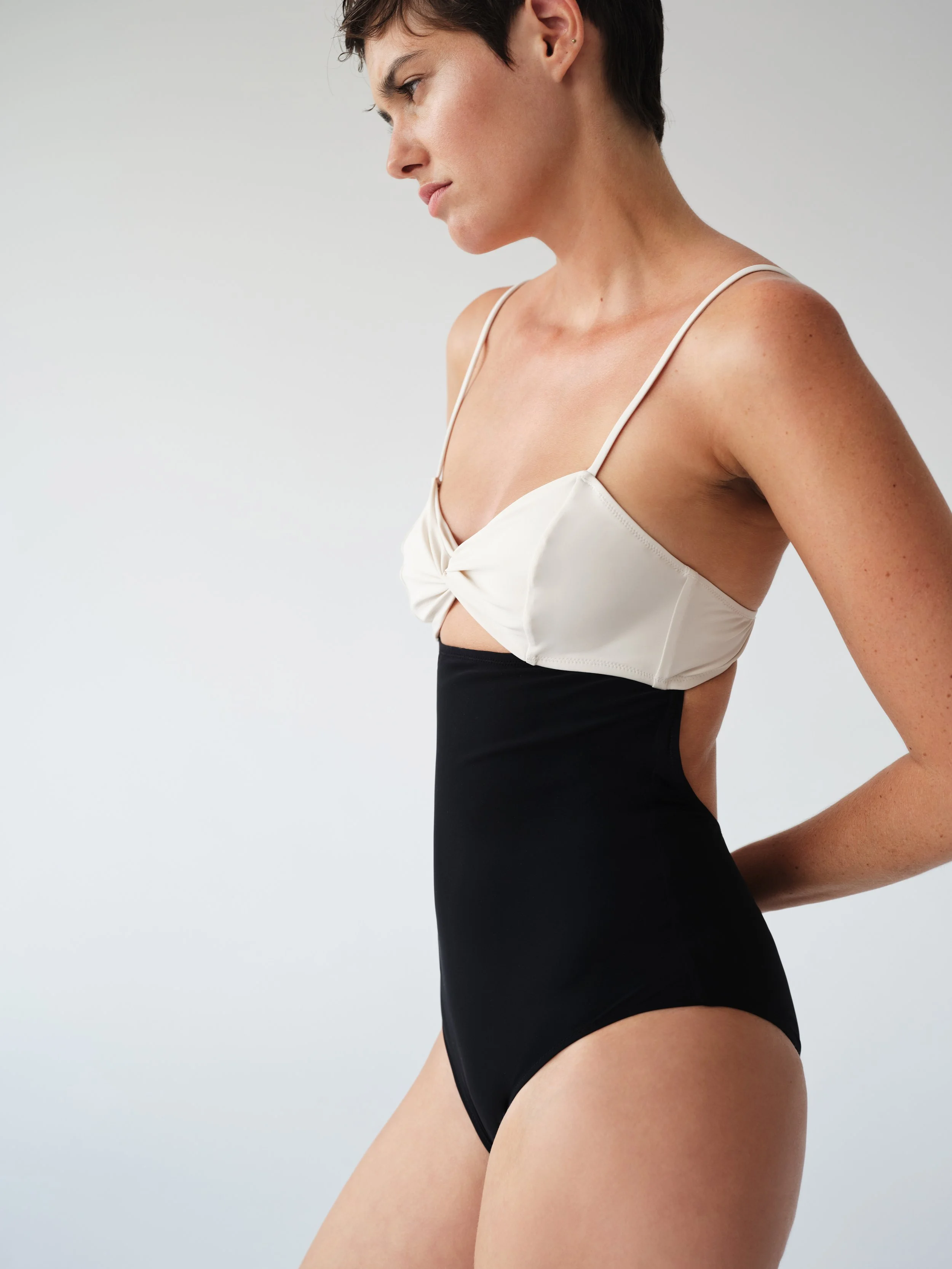 PALE SWIMWEAR 261776.jpg