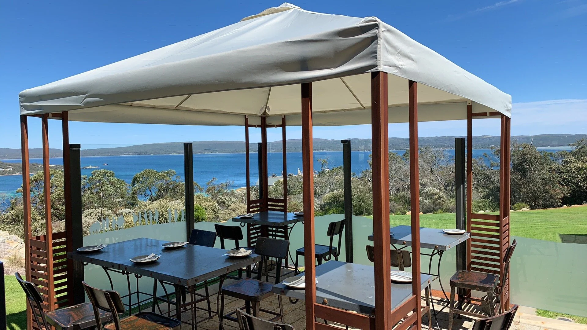 Garrison Restaurant, Bar & Cafes In Albany, WA Best Places to Eat