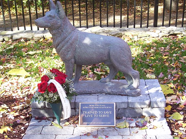 911CanineMemorial_Lindenhurst.jpg