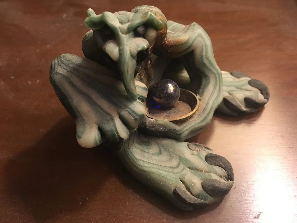 Larry / Favorite Object 