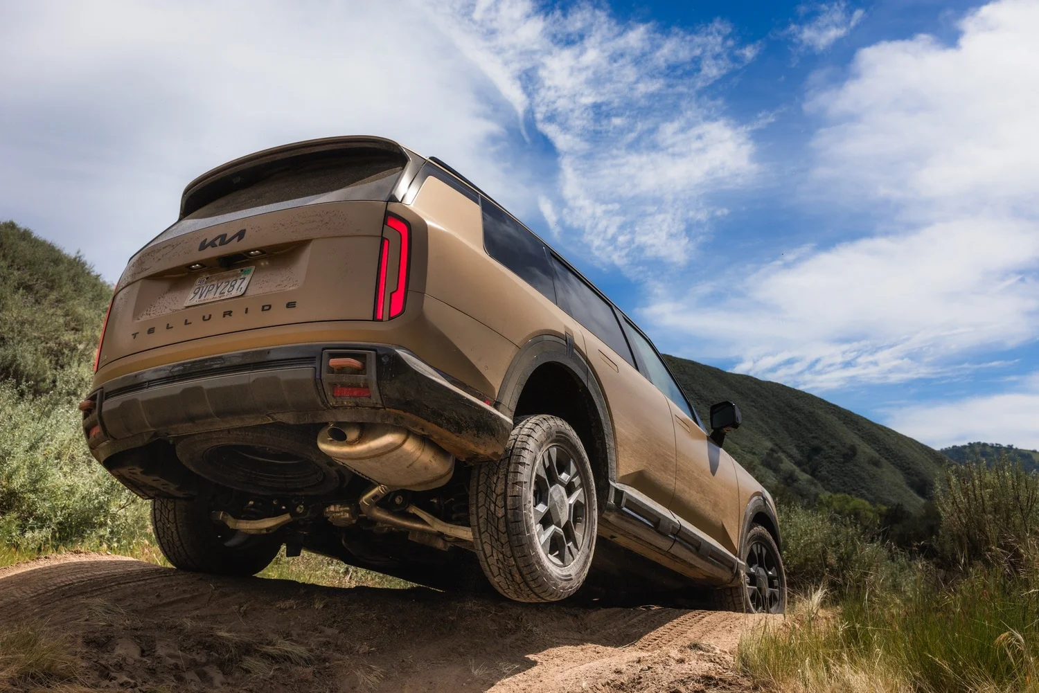 Telluride X-PRO climbing uneven terrain