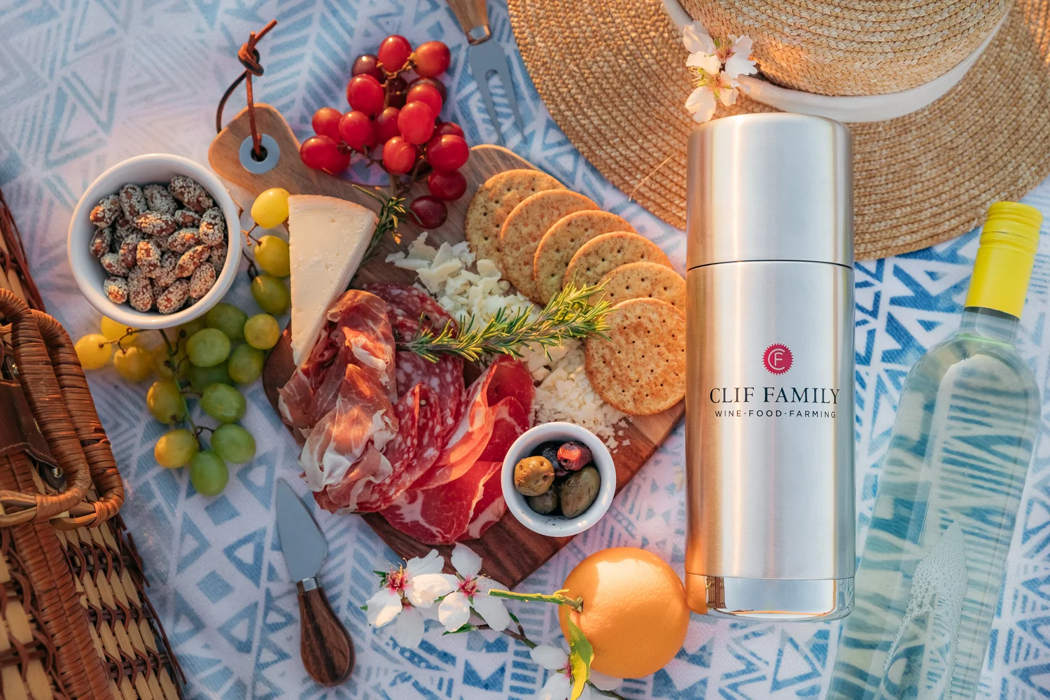 Klean Kanteen winery co-branding — editorial photograph 15