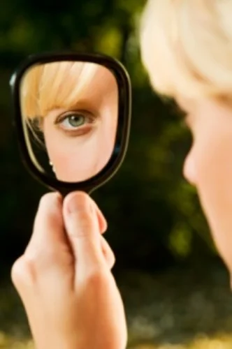 Gonna Make A Change:  I'm Starting With the Mom In the Mirror…