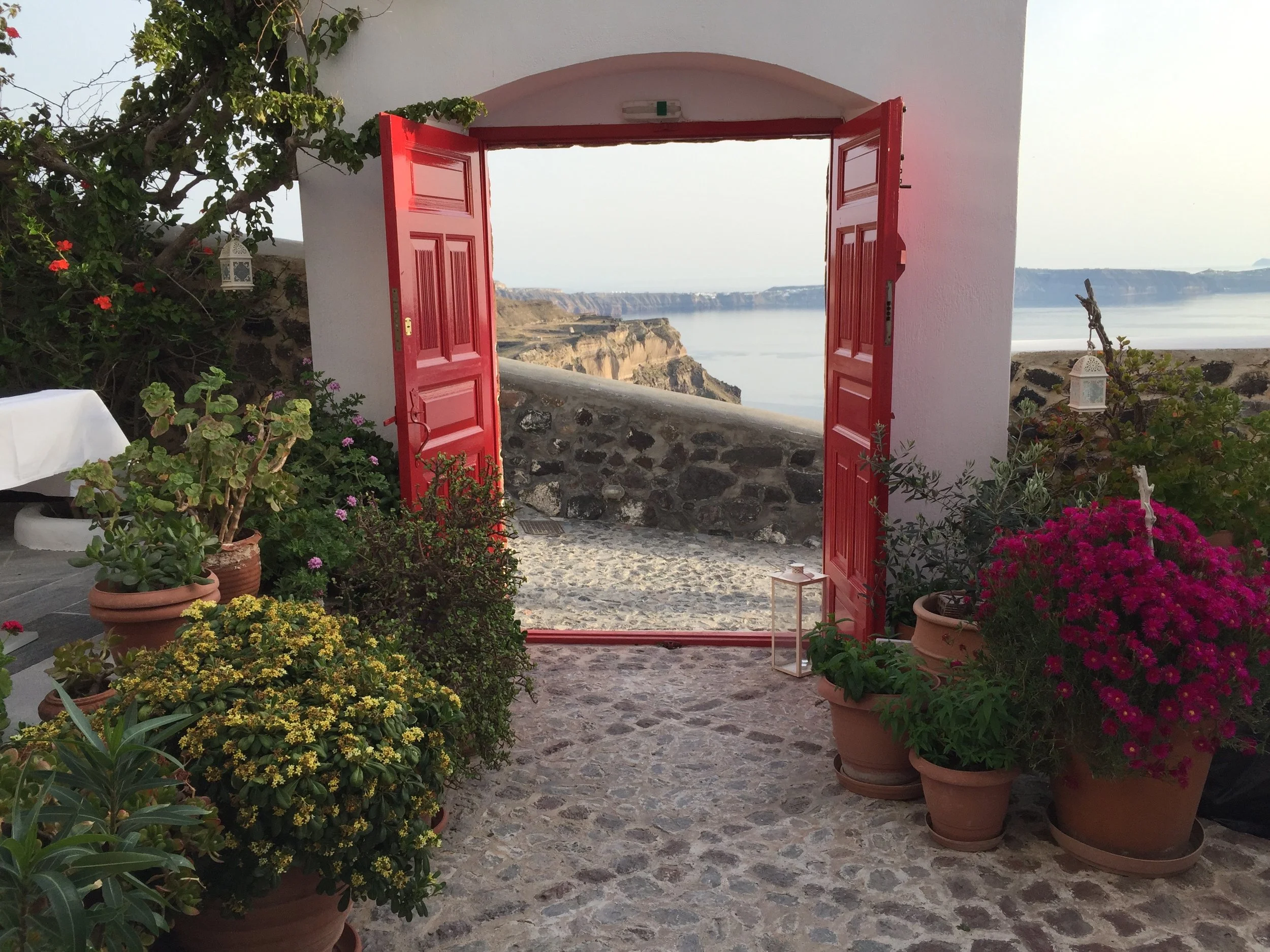 Aigialos Hotel Santorini