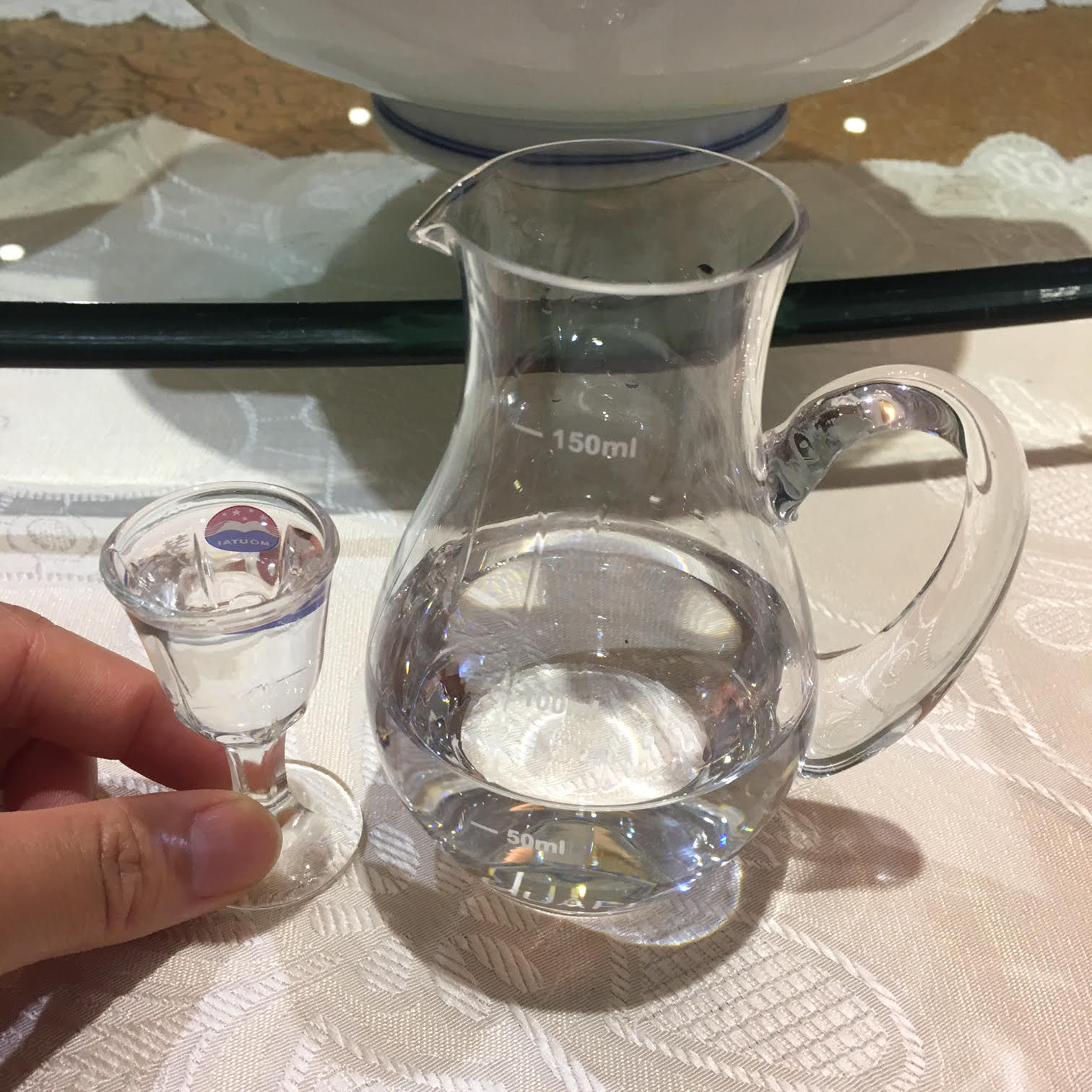 A little carafe of baijiu