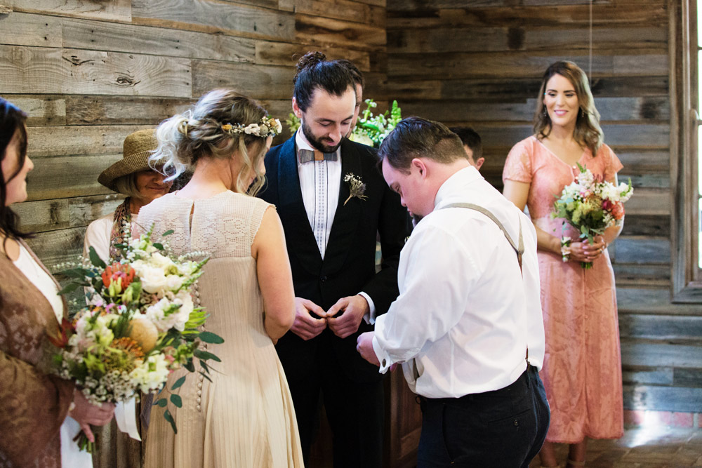 076 Gum Gully Farm wedding.jpg