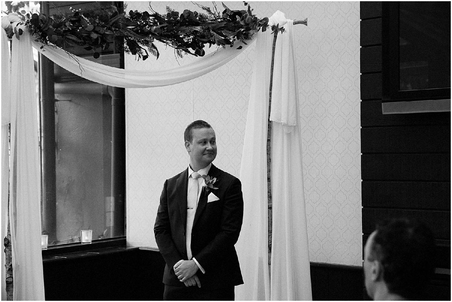 St-Andrews-conservatory-wedding022.jpg