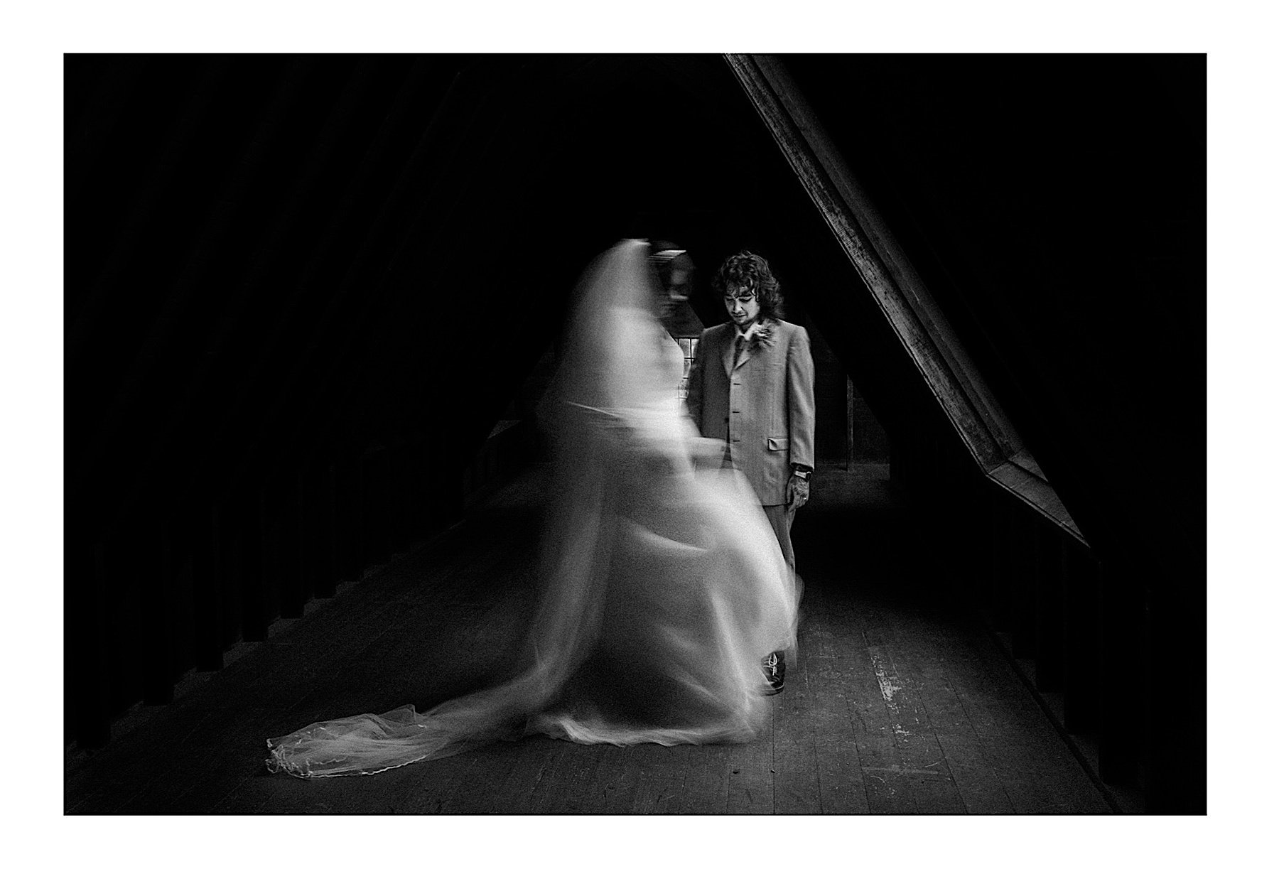 003 Montsalvat-wedding-photographer .jpg