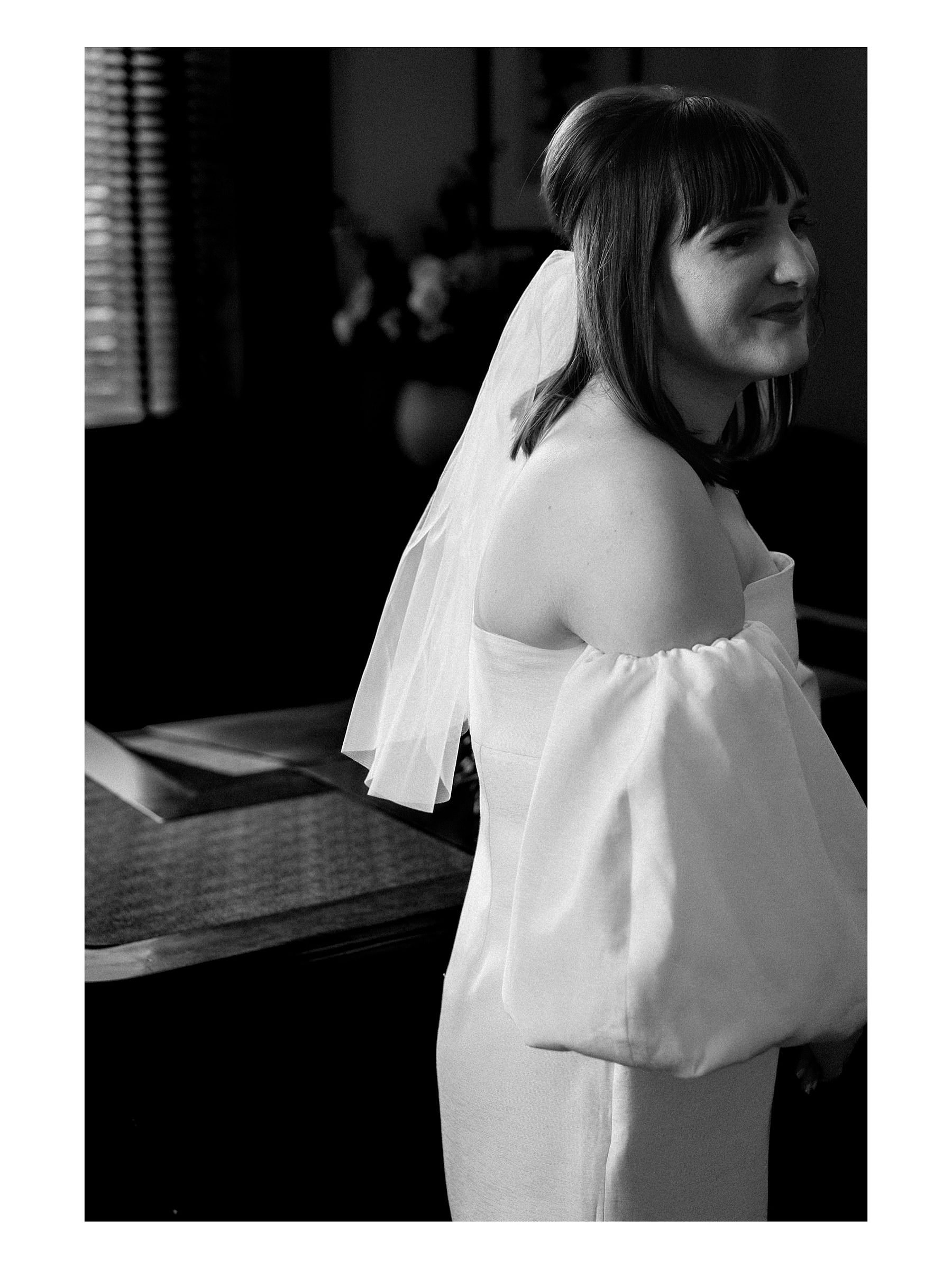 Cumulus-Inc-Wedding-Photography-Melbourne-Wine-Bar 008.jpg