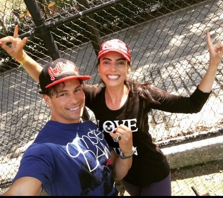 Summer park 1 on 1fitness training with clients. This is how model/actress Marina de Carvalho keeps her amazing shape with consistent workouts in and out of the gym.