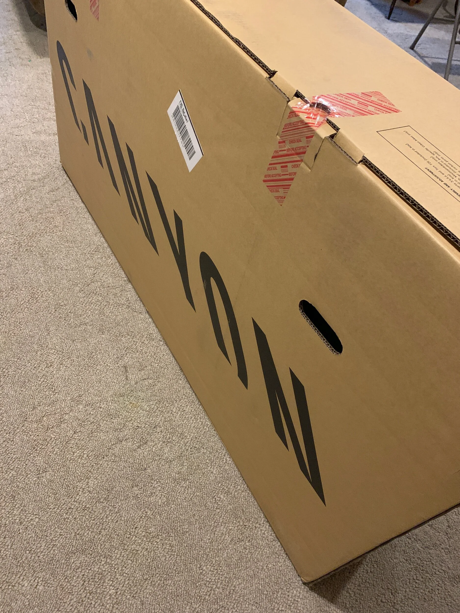 The arrival of the bike in its special box!
