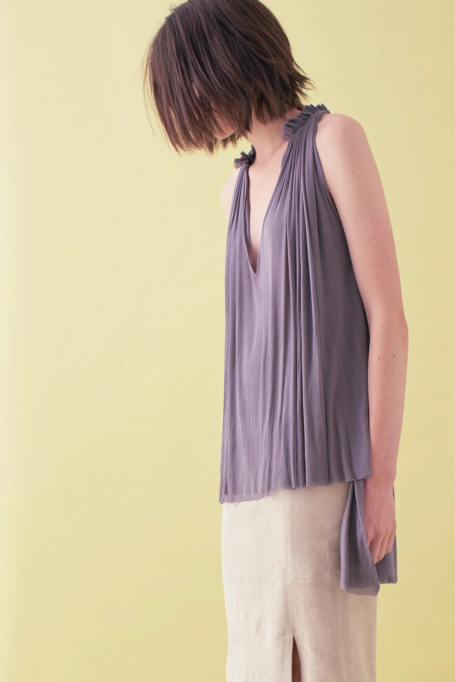 Sarah_Swann_SS17_32_Silk_Mesh_Step_Front_Blouse_Pewter_S.jpg