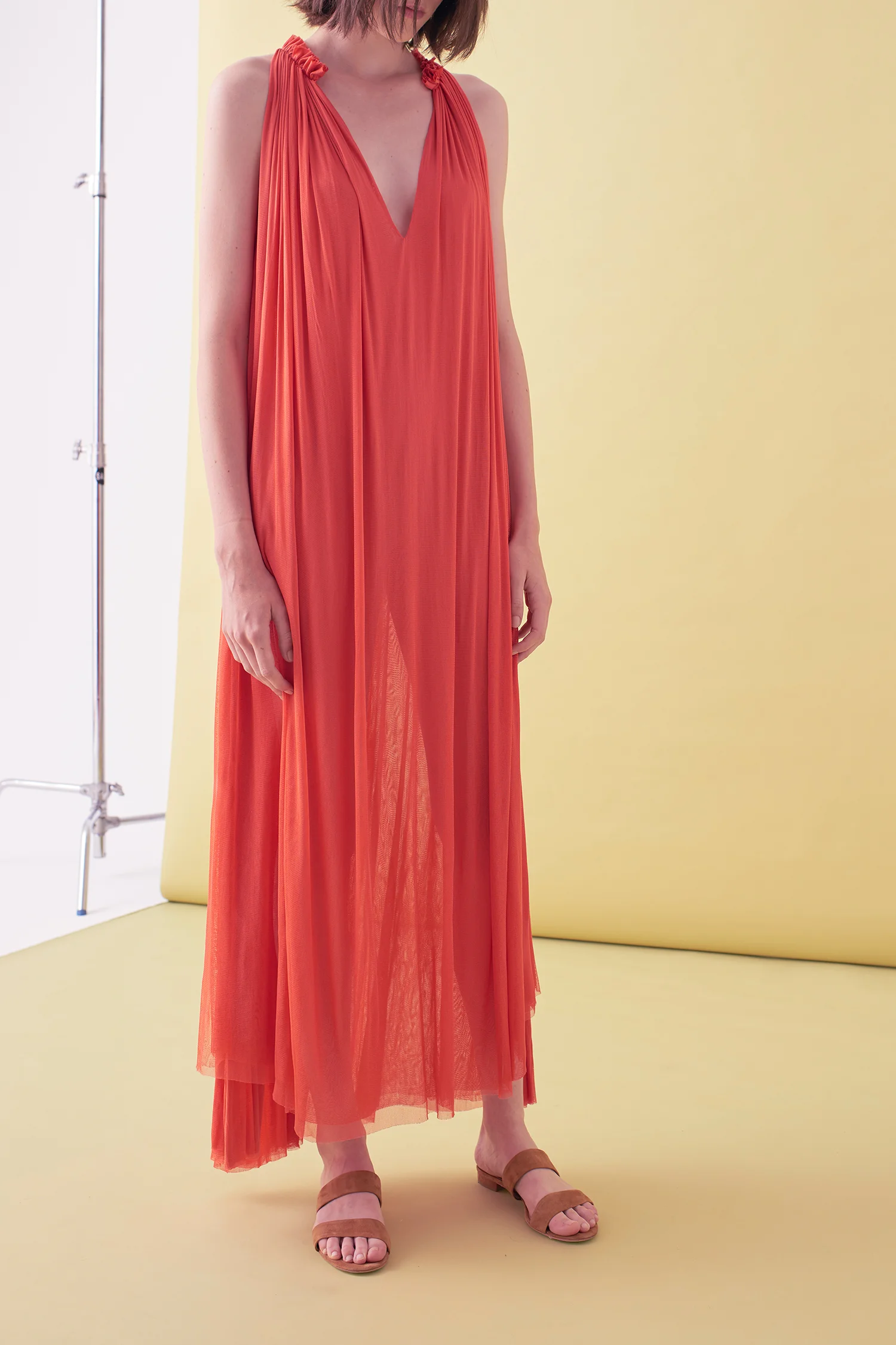Sarah_Swann_SS17_02_Silk_Mesh_Step_Front_Dress_Coral_F.jpg