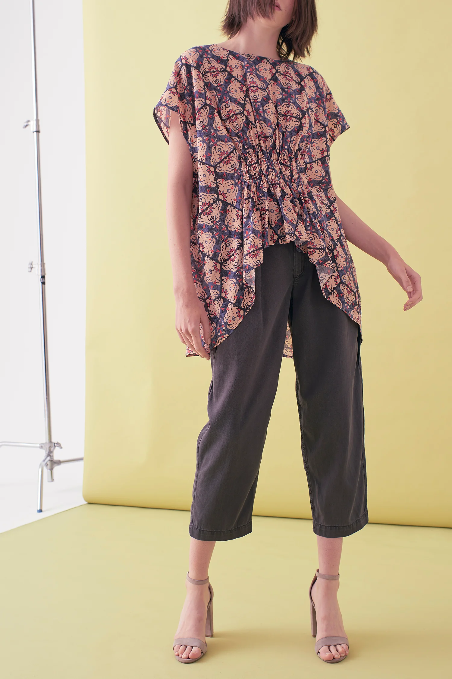 Sarah_Swann_SS17_28_Silk_Printed_Shirring_Blouse_F.jpg