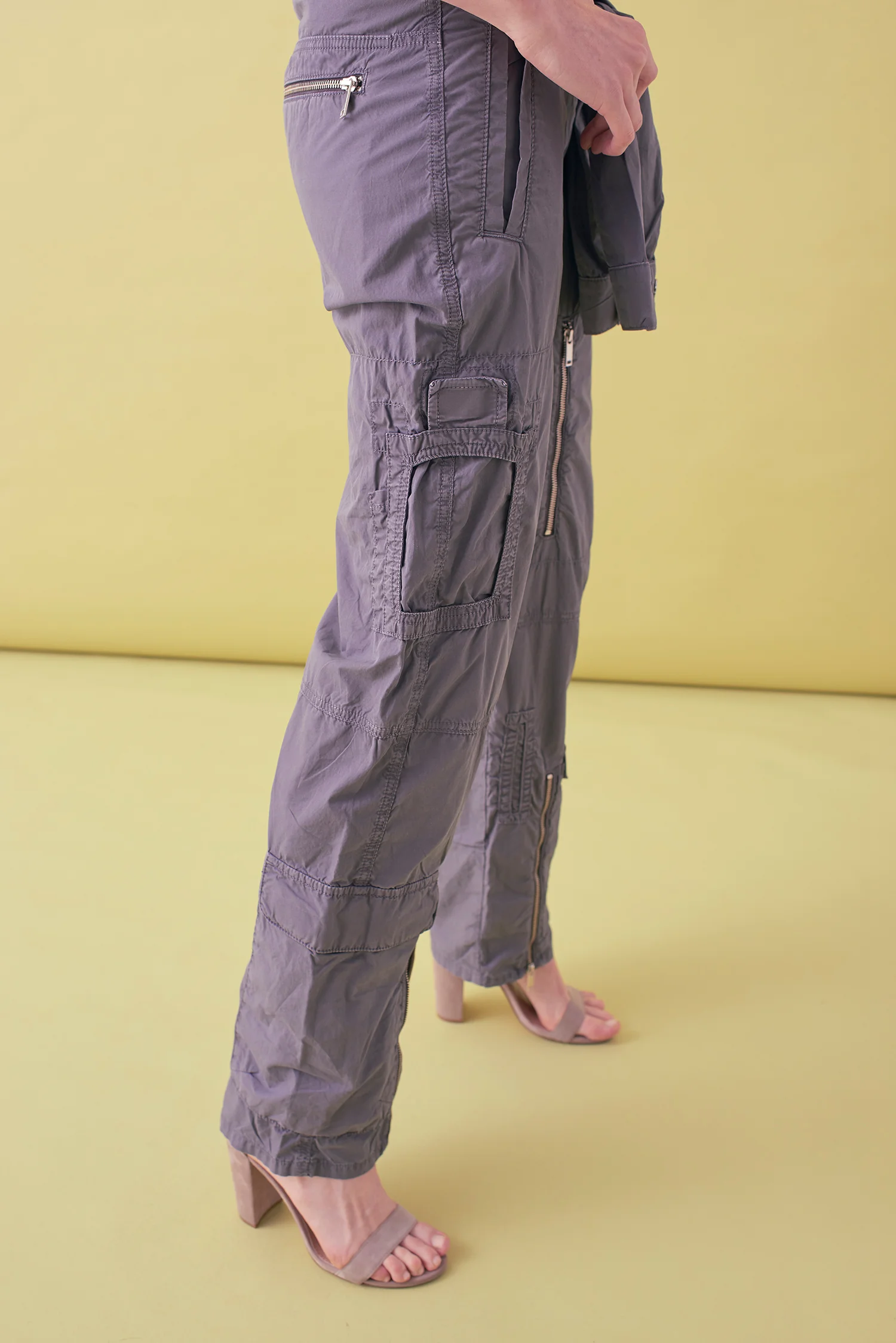 Sarah_Swann_SS17_38_Garment_Dyed_Rayon_Cotton_Utility_Trouser_Pewter_D01.jpg