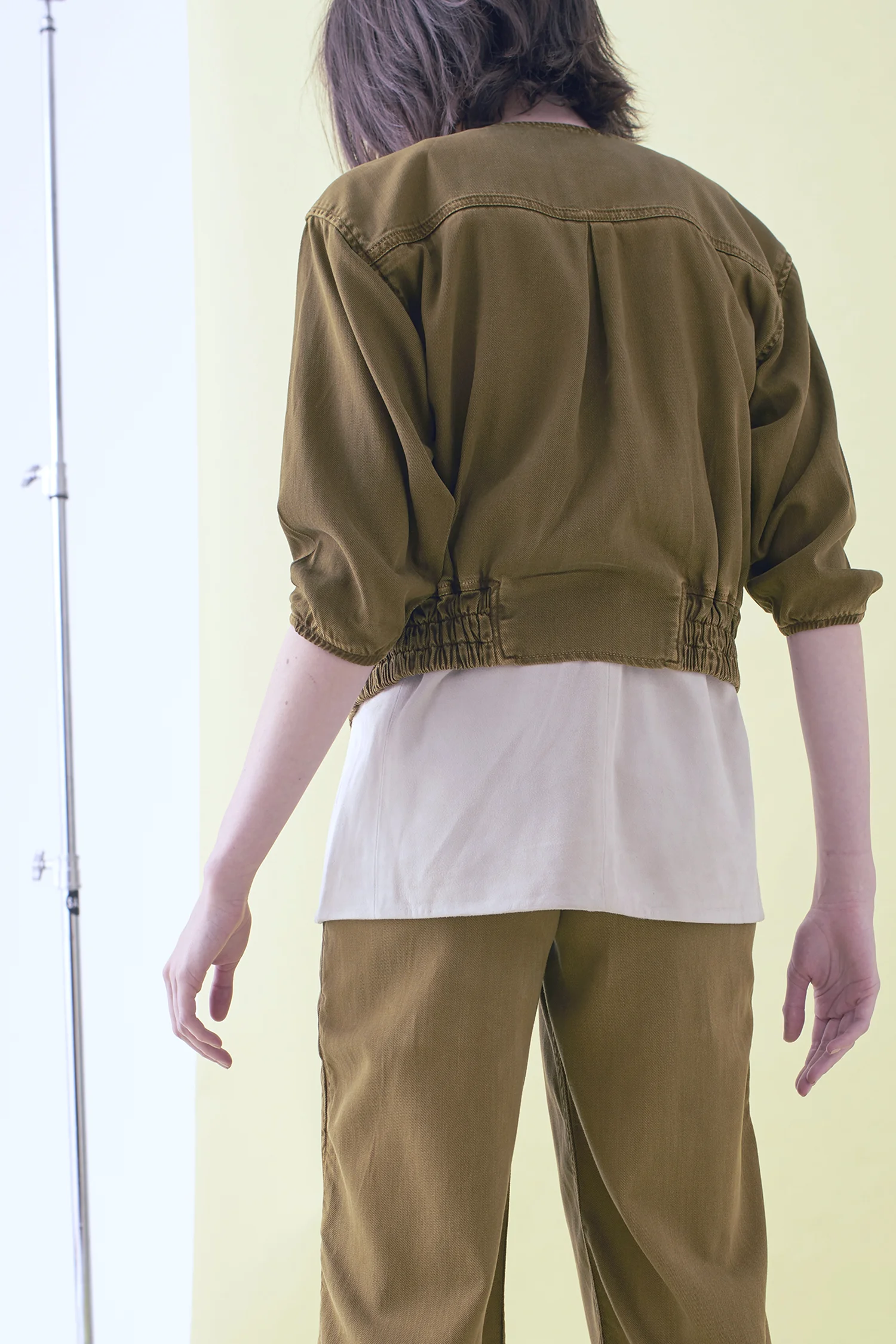 Copy of Sarah_Swann_SS17_18_Garment_Dyed_Cotton_Short_Utility_Jacket_Olive_B.jpg